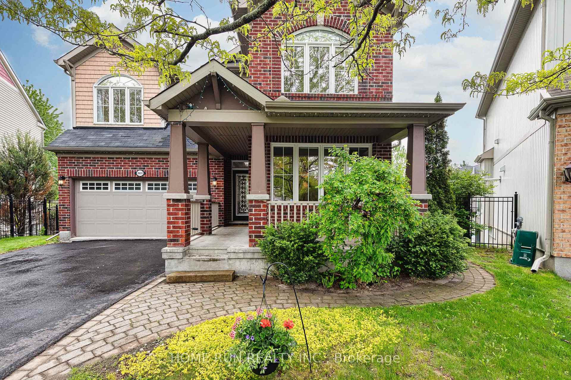 Photo 3 of 2631 Fallingwater Circle, Ottawa, Barrhaven - Half Moon Bay — HOMEH