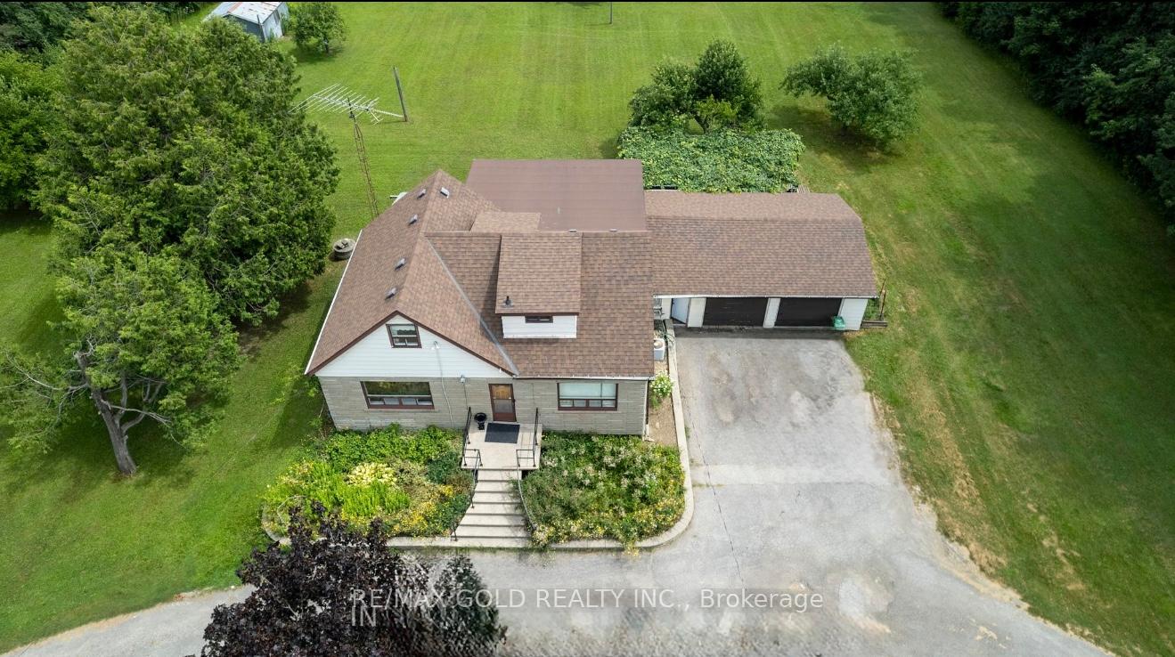 Front of 7743 Mayfield Road N