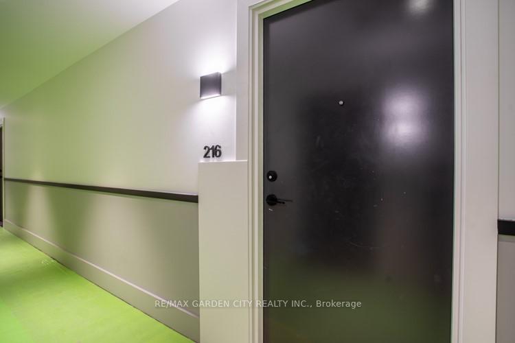 Photo 4 of Unit 216, 600 North Service Road, Hamilton, Lakeshore — HOMEH