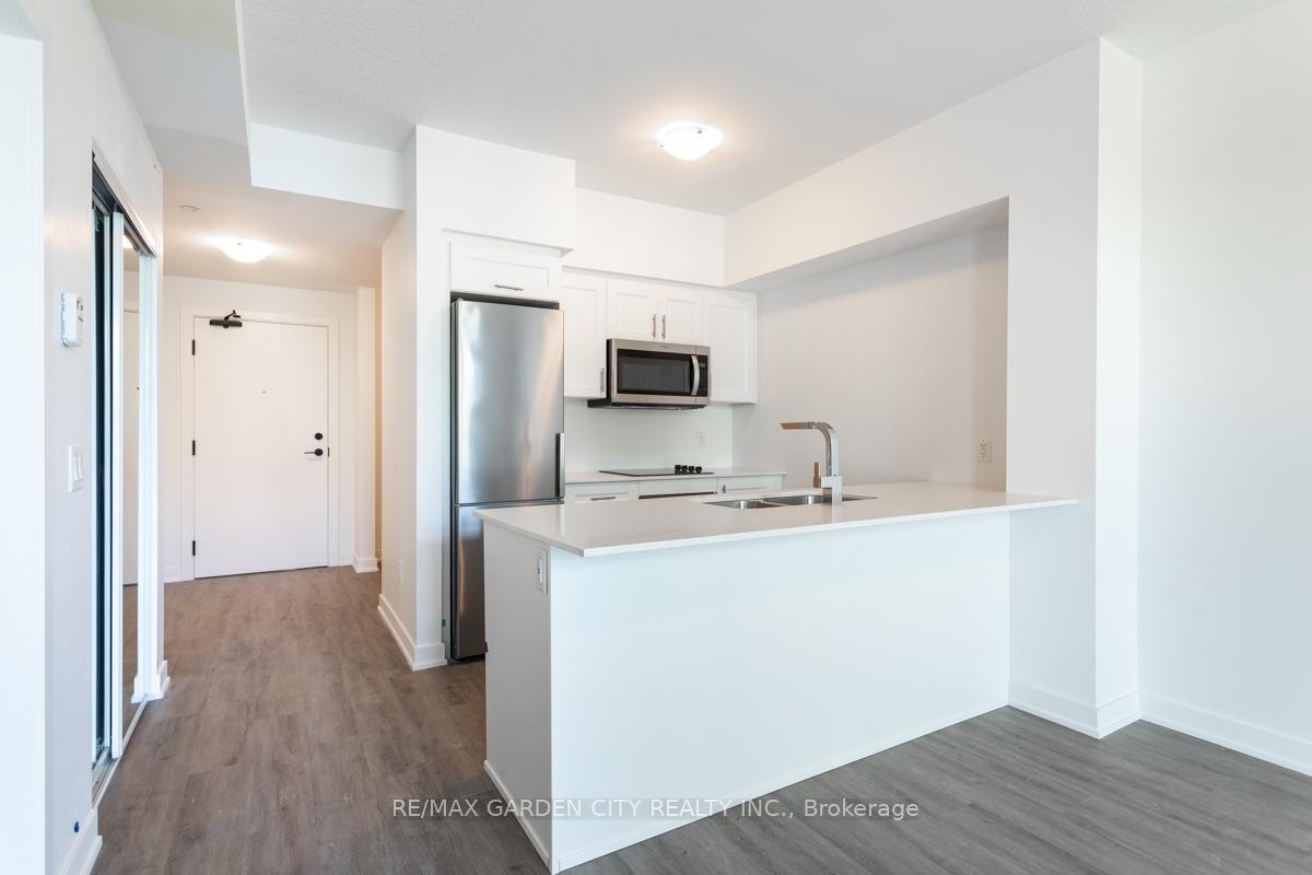 Photo 10 of Unit 216, 600 North Service Road, Hamilton, Lakeshore — HOMEH