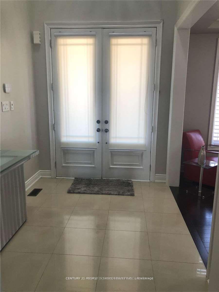 Photo 4 of Unit Upper, 82 Degrey Drive, Brampton, Bram East — HOMEH