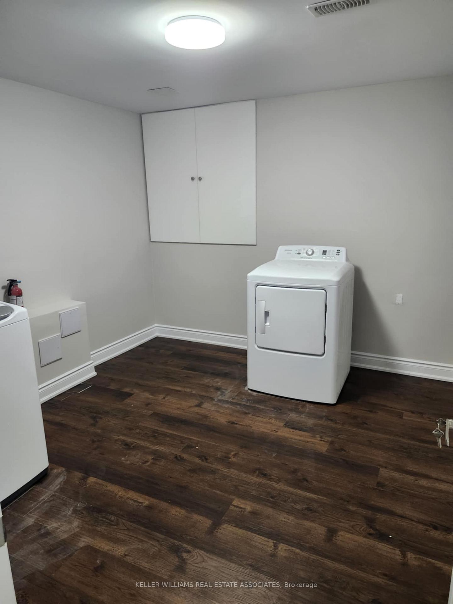 Photo 4 of Unit Lower, 5 Stanwell Drive, Brampton, Heart Lake West — HOMEH