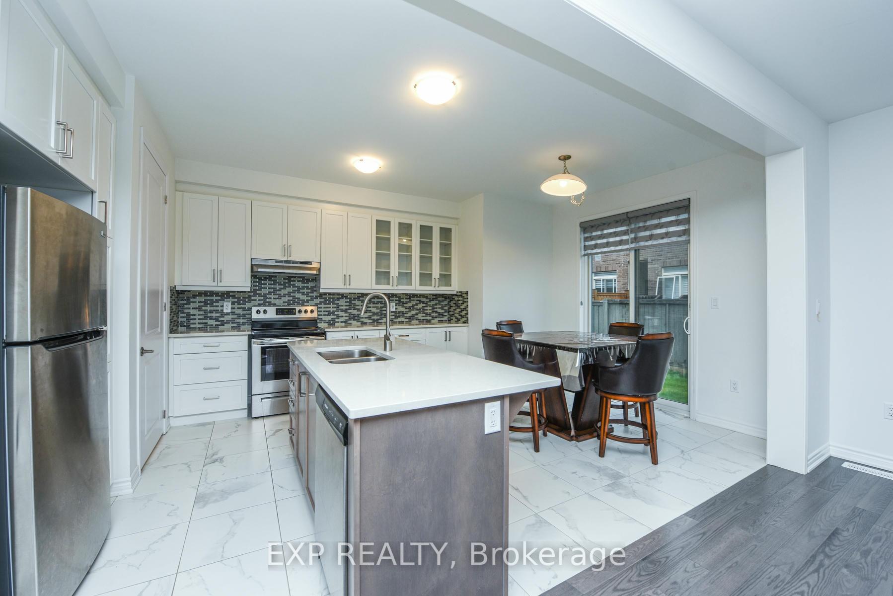 Photo 20 of 2 Keppel Circle, Brampton, Northwest Brampton — HOMEH