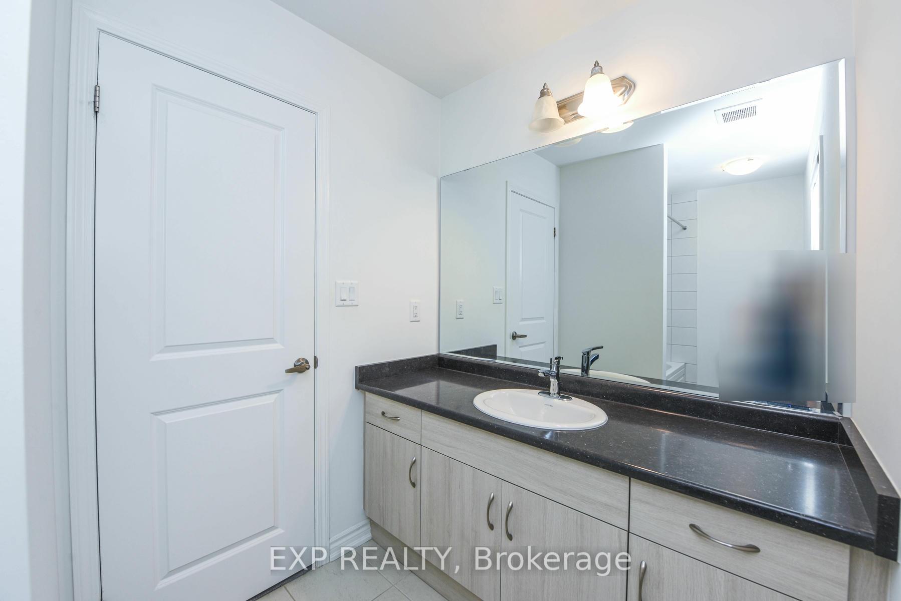 Photo 36 of 2 Keppel Circle, Brampton, Northwest Brampton — HOMEH