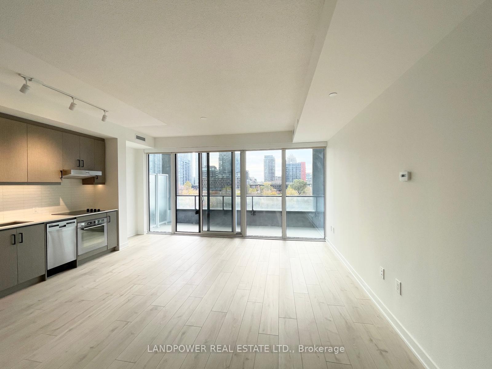 Photo 3 of Unit 413, 9 Tecumseth Street, Toronto, Niagara — HOMEH
