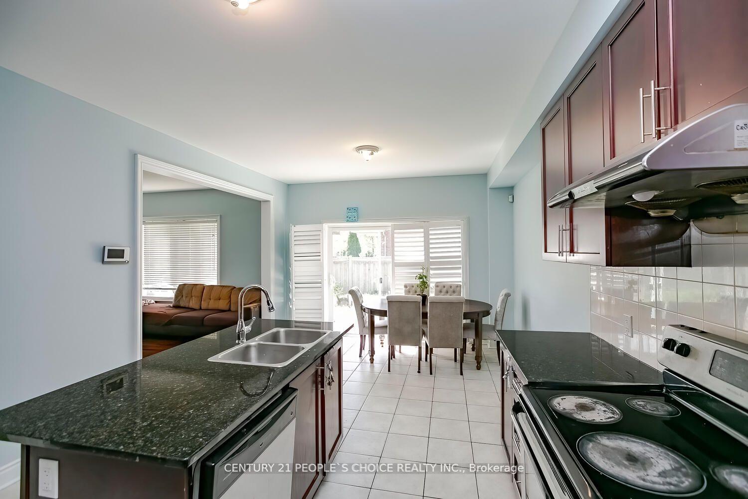 Photo 6 of 9 Dillon Drive, Brampton, Credit Valley — HOMEH