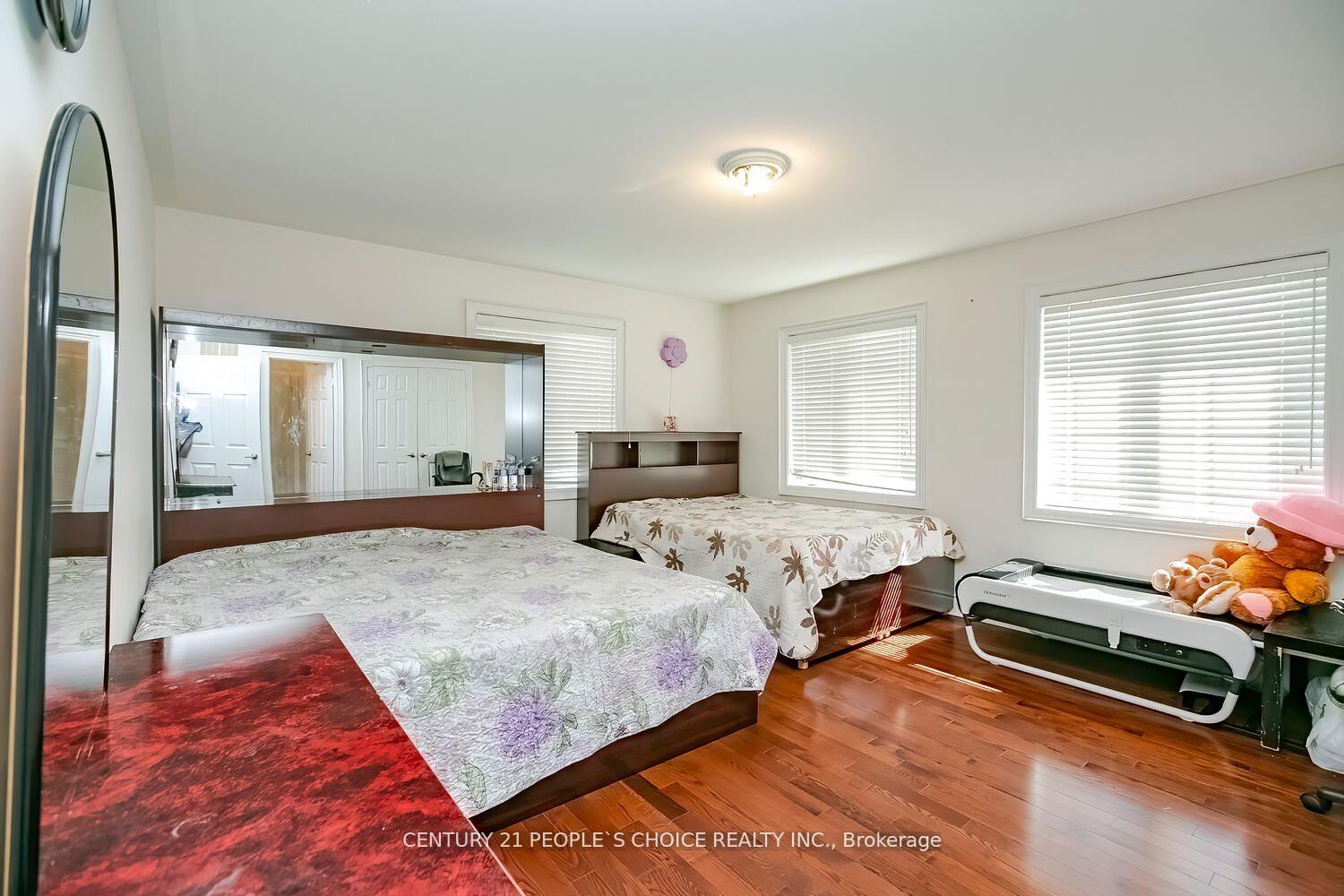 Photo 20 of 9 Dillon Drive, Brampton, Credit Valley — HOMEH
