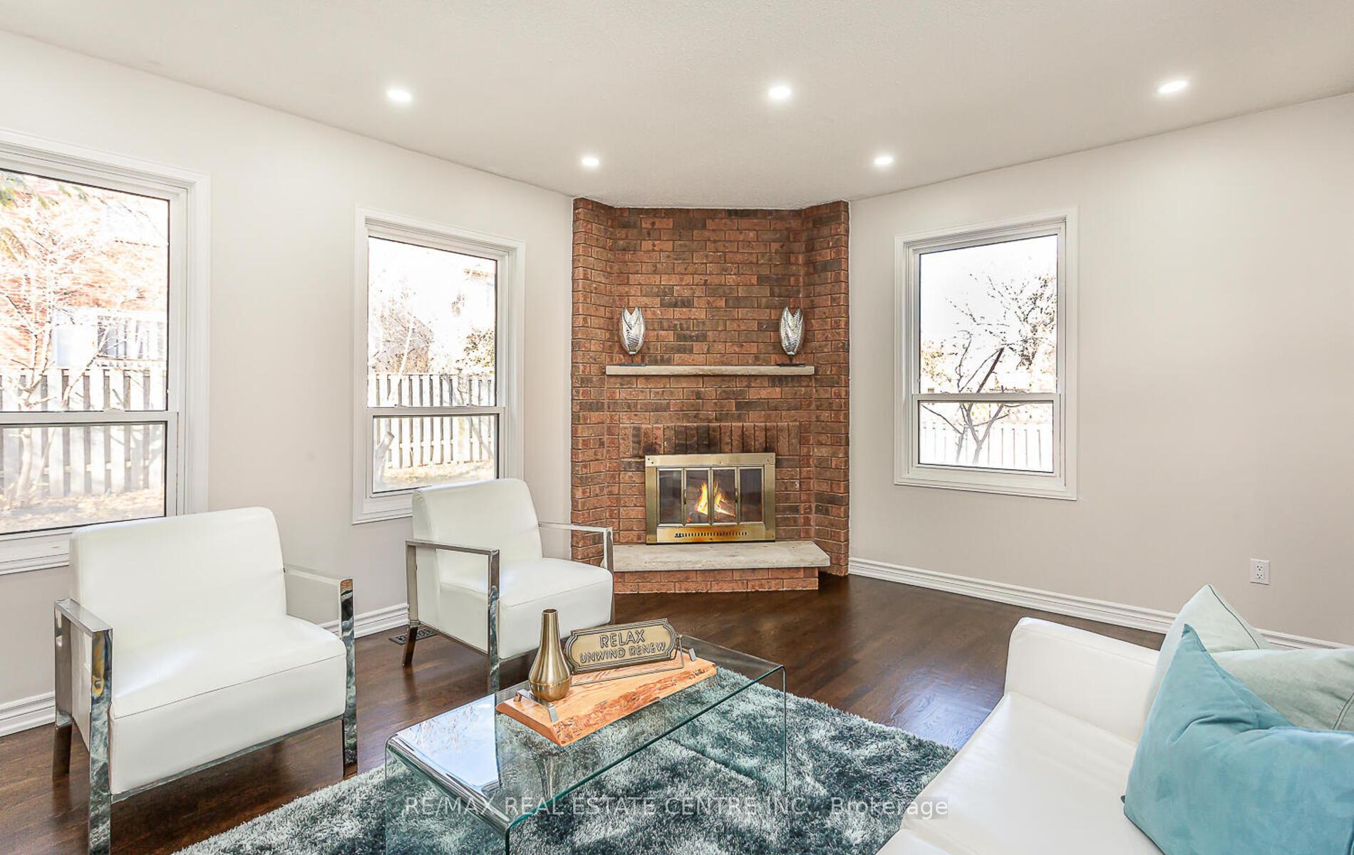Photo 6 of 14 Brydon Crescent, Brampton, Northwood Park — HOMEH