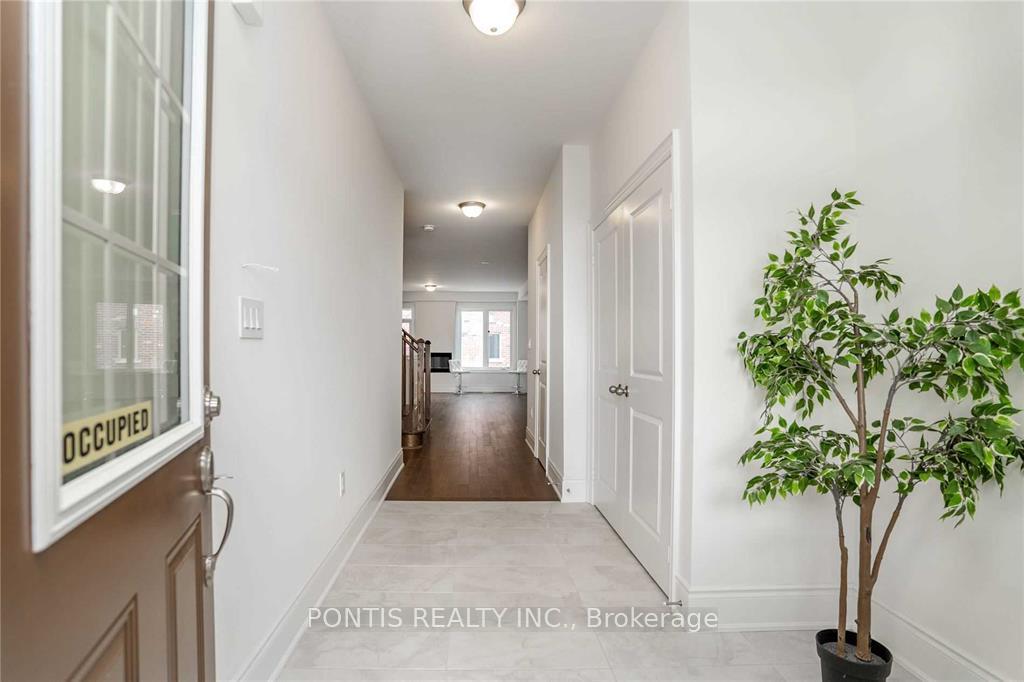 Front of 29 Bushwood Trail