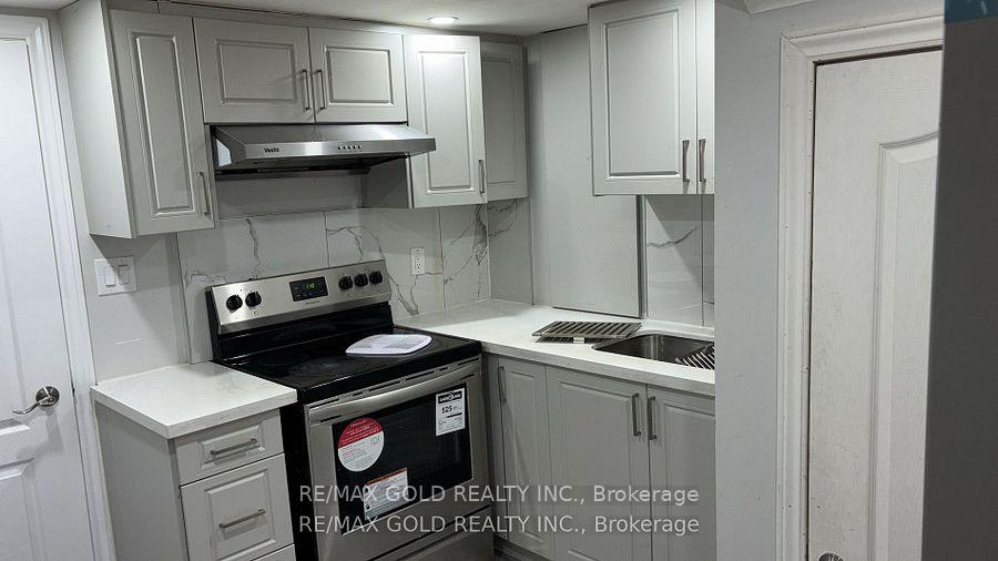 Photo 1 of 85 Humberstone Crescent, Brampton, Northwest Brampton — HOMEH