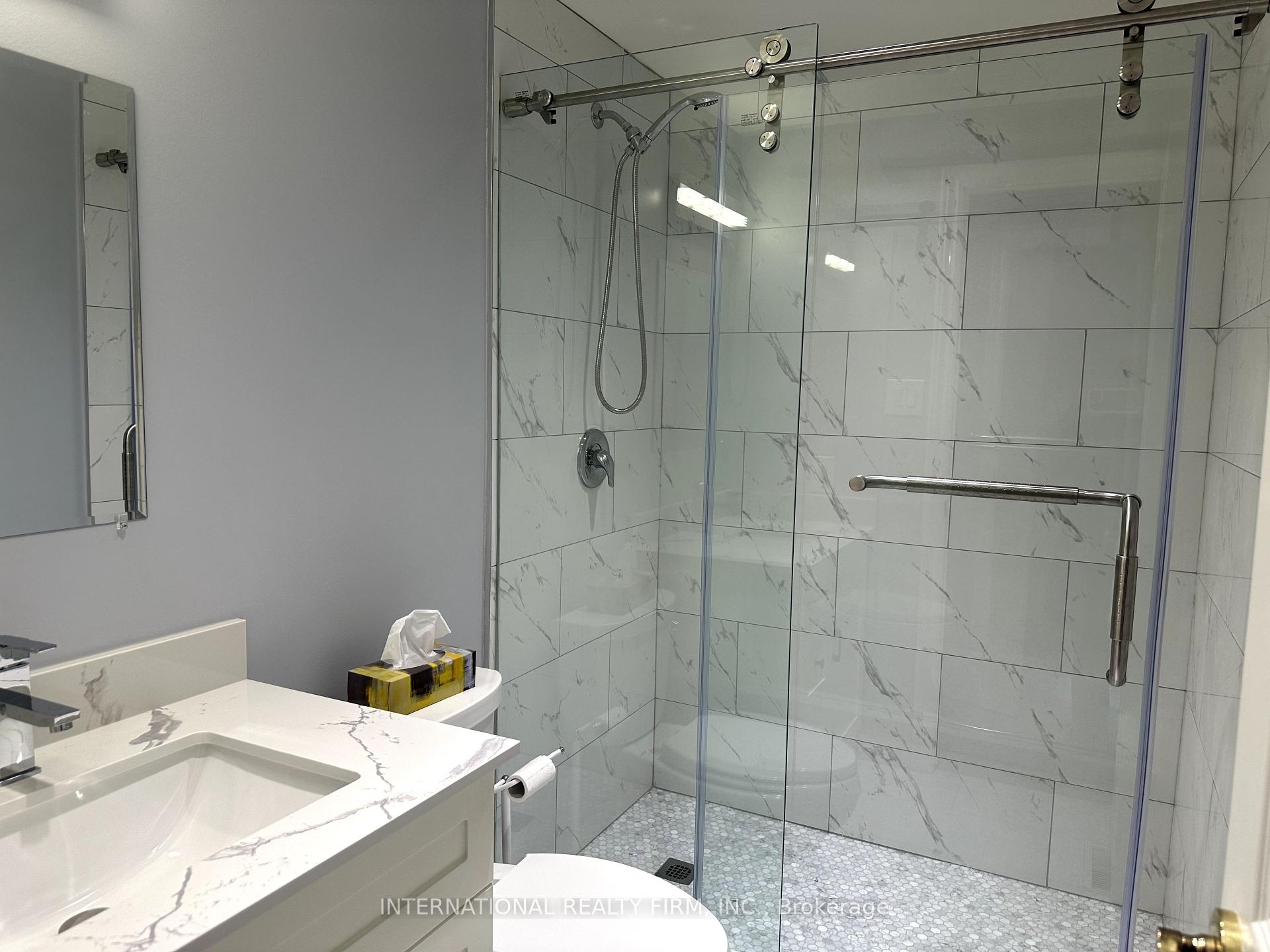 Photo 17 of 139 Elgin Drive, Brampton, Brampton South — HOMEH
