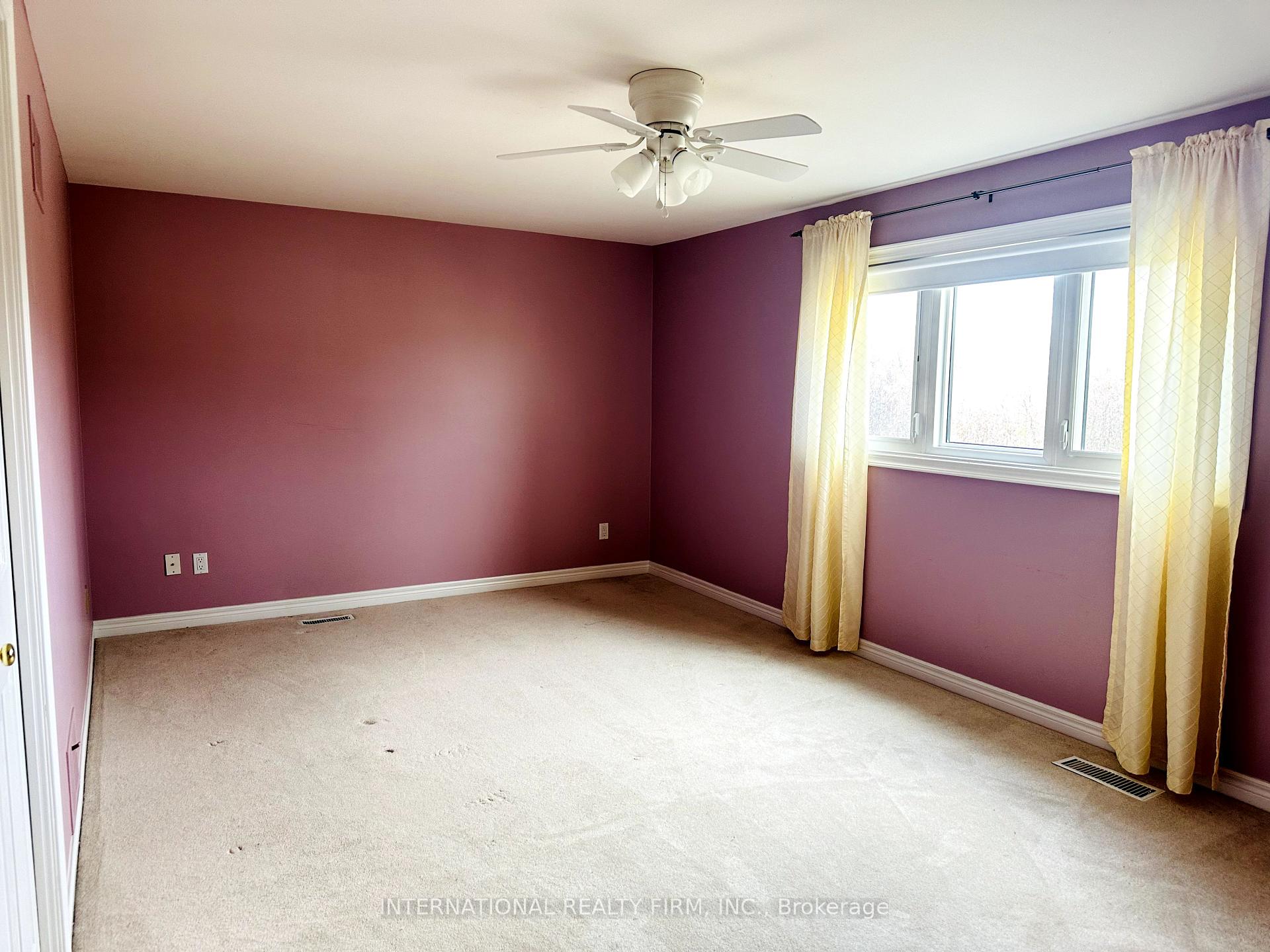 Photo 19 of 139 Elgin Drive, Brampton, Brampton South — HOMEH