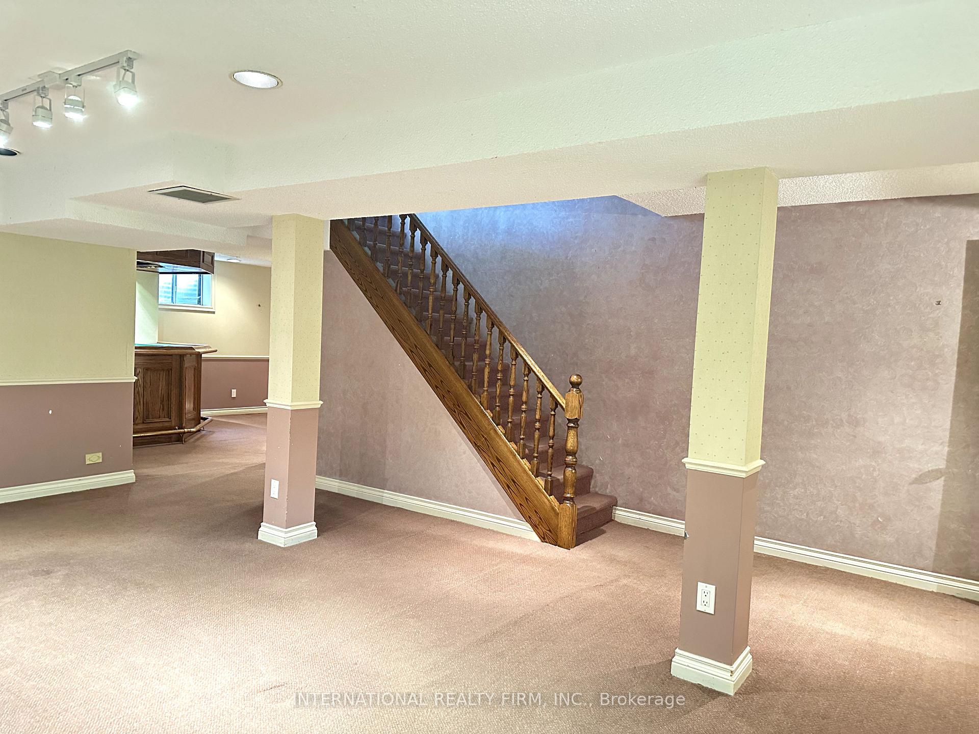 Photo 25 of 139 Elgin Drive, Brampton, Brampton South — HOMEH