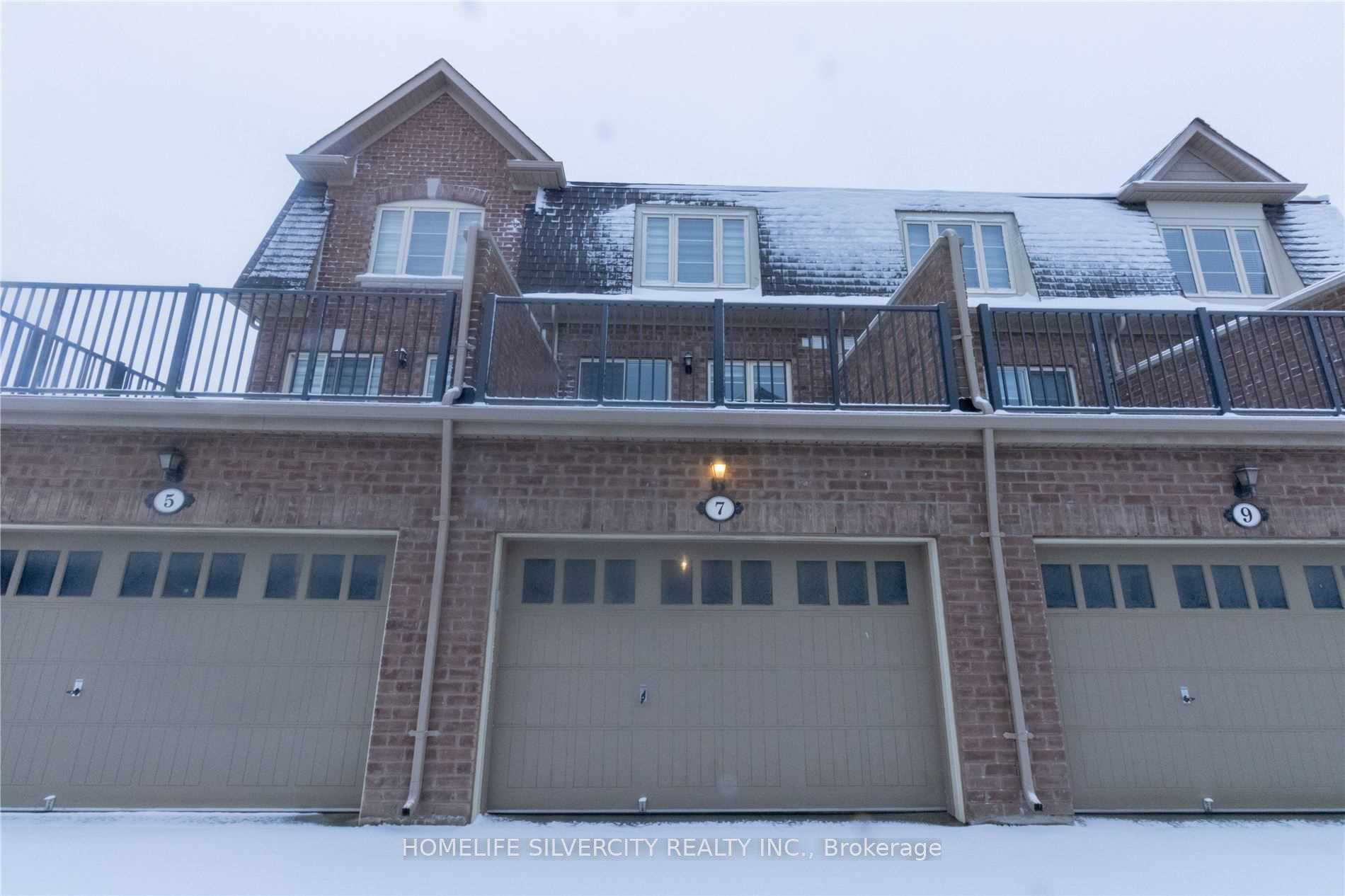 Photo 2 of 7 Finegan Circle, Brampton, Northwest Brampton — HOMEH