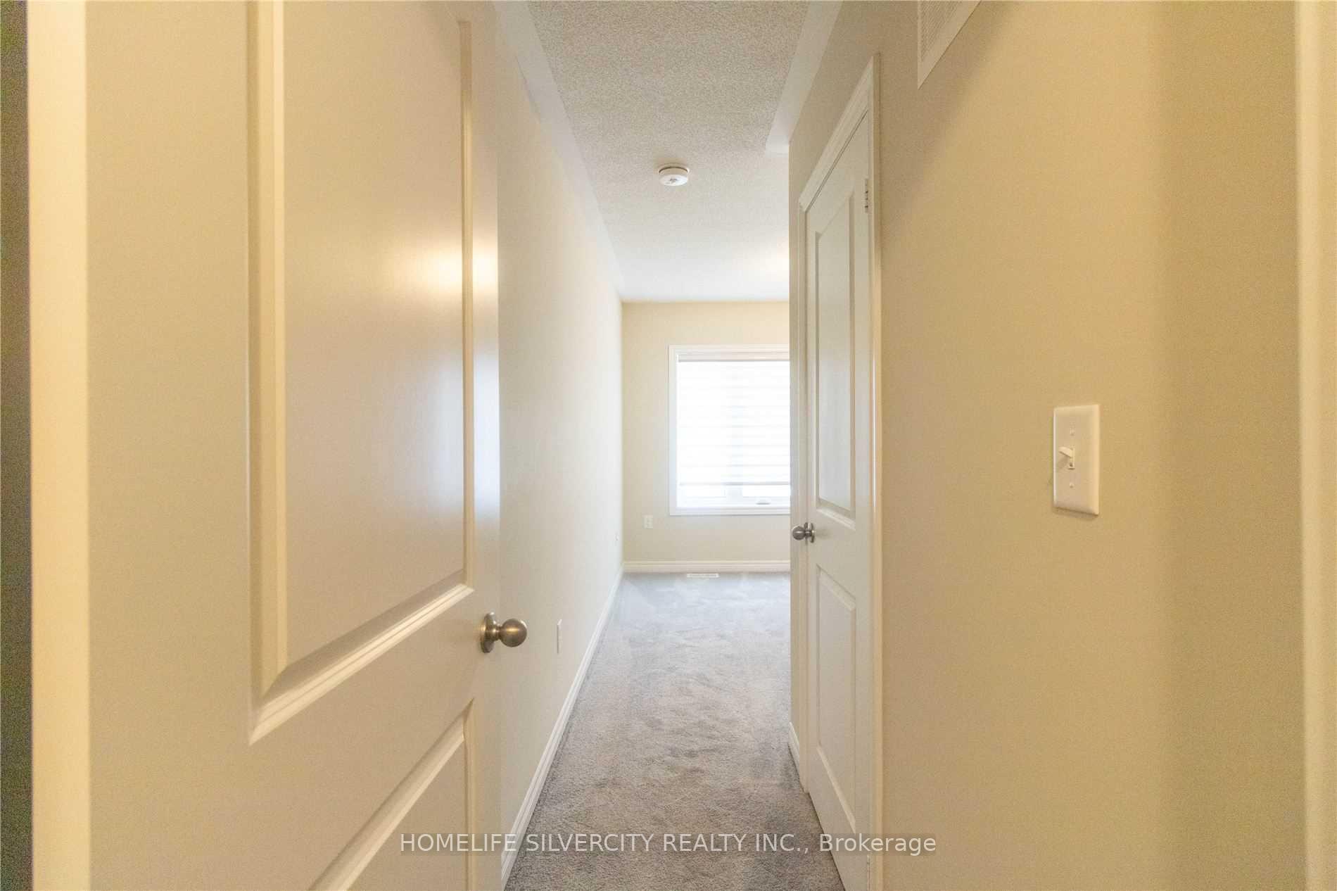 Photo 14 of 7 Finegan Circle, Brampton, Northwest Brampton — HOMEH