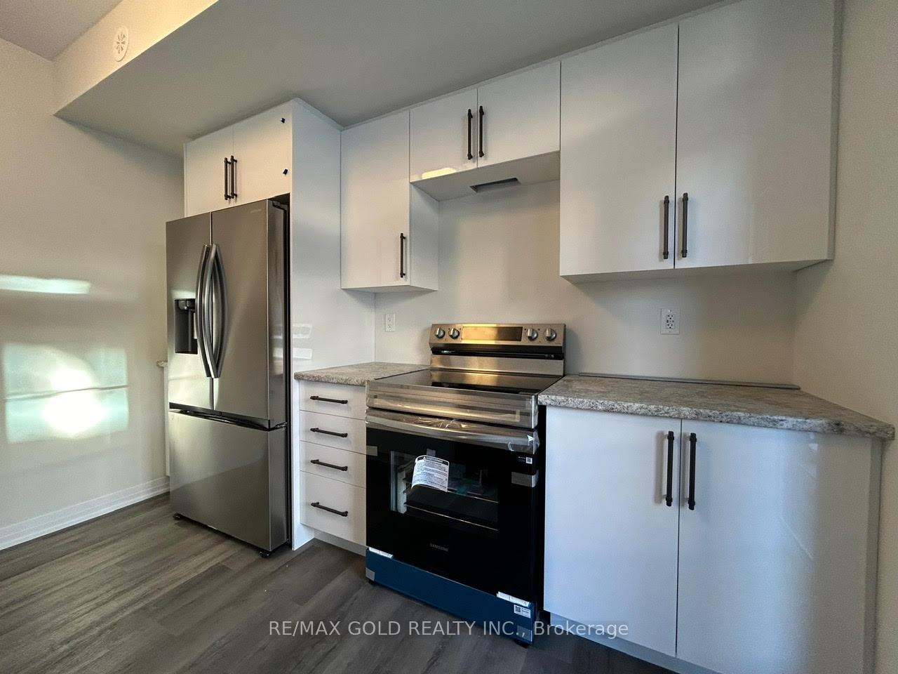 Photo 4 of Unit 48, 25 Fieldridge Crescent, Brampton, Sandringham-Wellington North — HOMEH