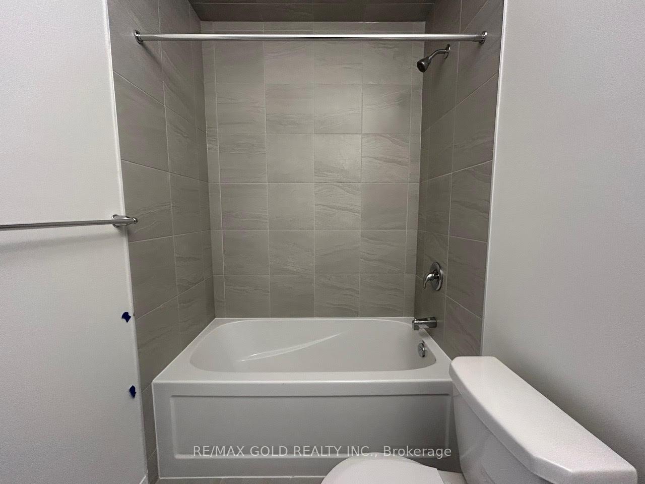 Photo 13 of Unit 48, 25 Fieldridge Crescent, Brampton, Sandringham-Wellington North — HOMEH