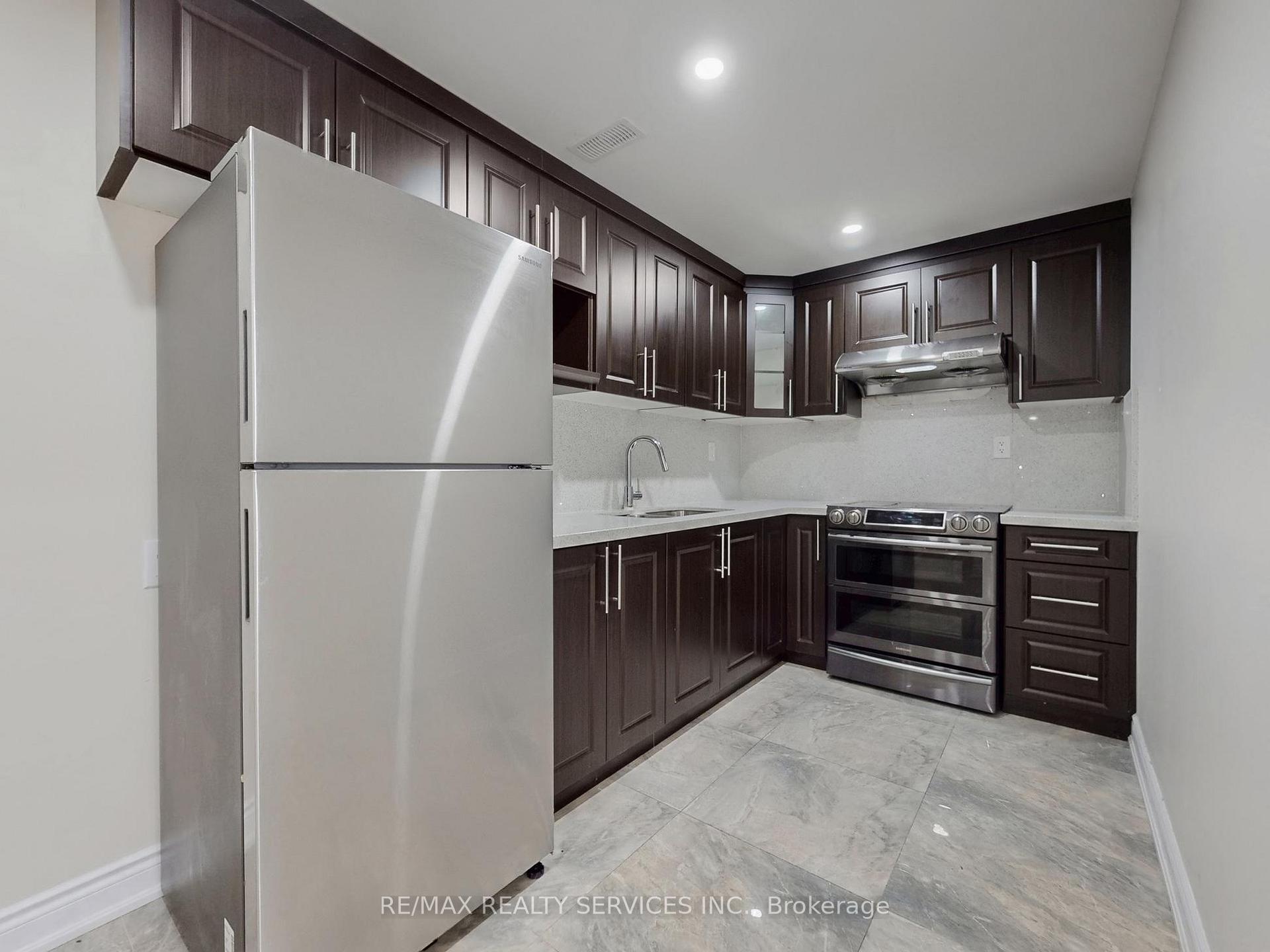 Photo 8 of Unit BSMT, 24 Iguana Trail, Brampton, Northwest Brampton — HOMEH
