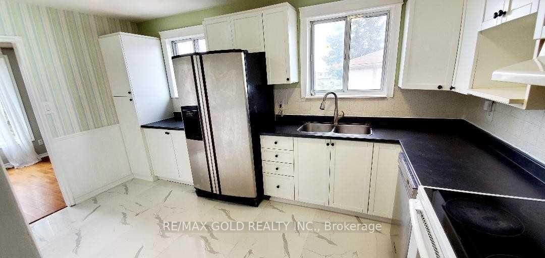 Photo 6 of 52 Gainsborough Road, Brampton, Northgate — HOMEH