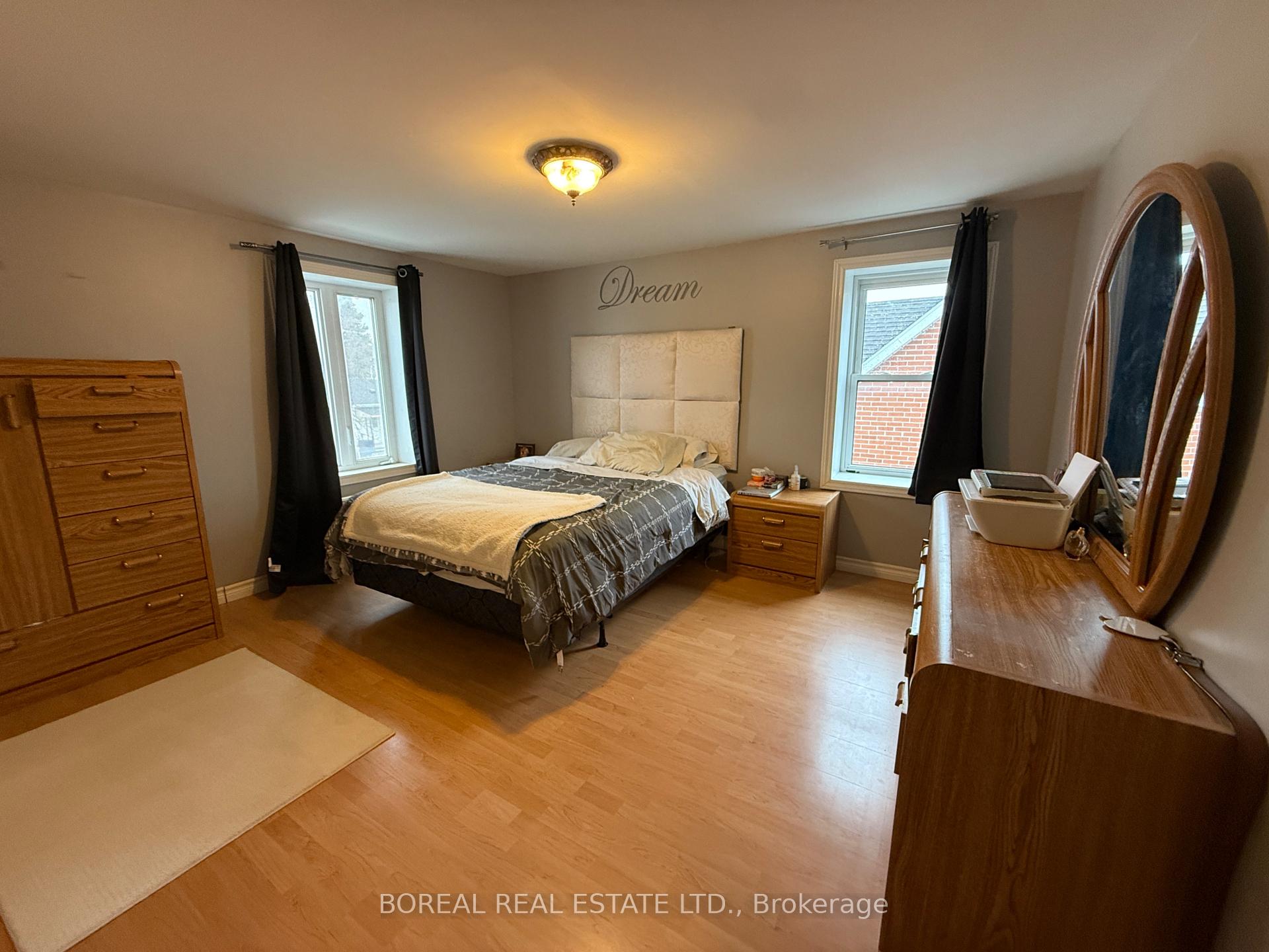 Photo 33 of 211 Second Avenue, Cochrane — HOMEH