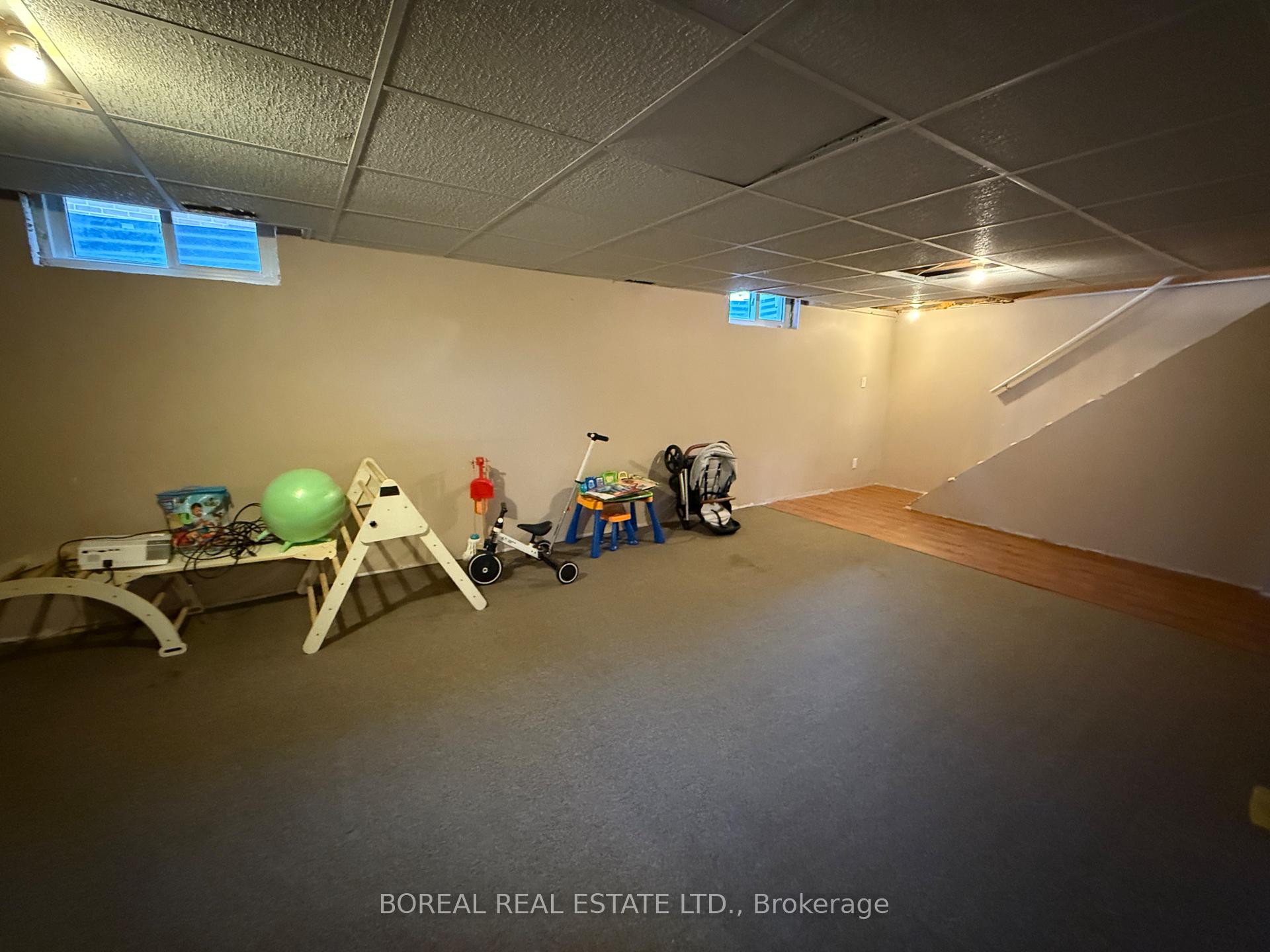 Photo 36 of 211 Second Avenue, Cochrane — HOMEH