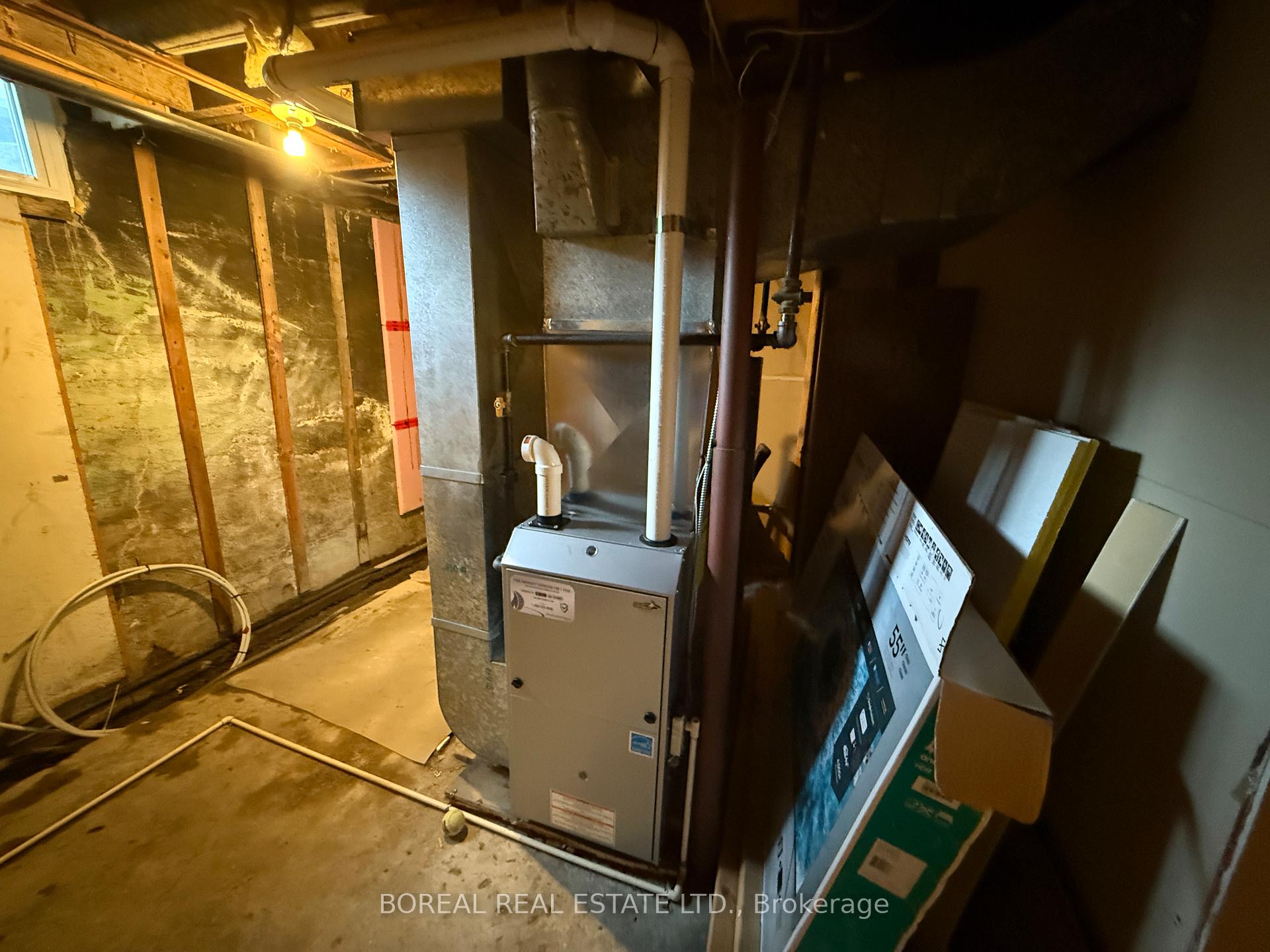 Photo 42 of 211 Second Avenue, Cochrane — HOMEH
