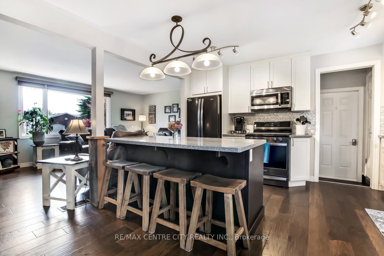 Photo 12 of 388 Larry Street, Central Elgin, Port Stanley — HOMEH