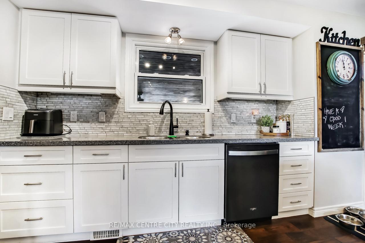 Photo 6 of 388 Larry Street, Central Elgin, Port Stanley — HOMEH