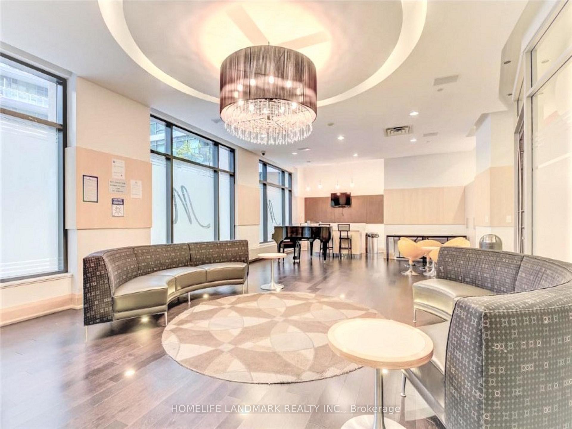 Photo 13 of Unit 1409, 600 Fleet Street, Toronto, Niagara — HOMEH