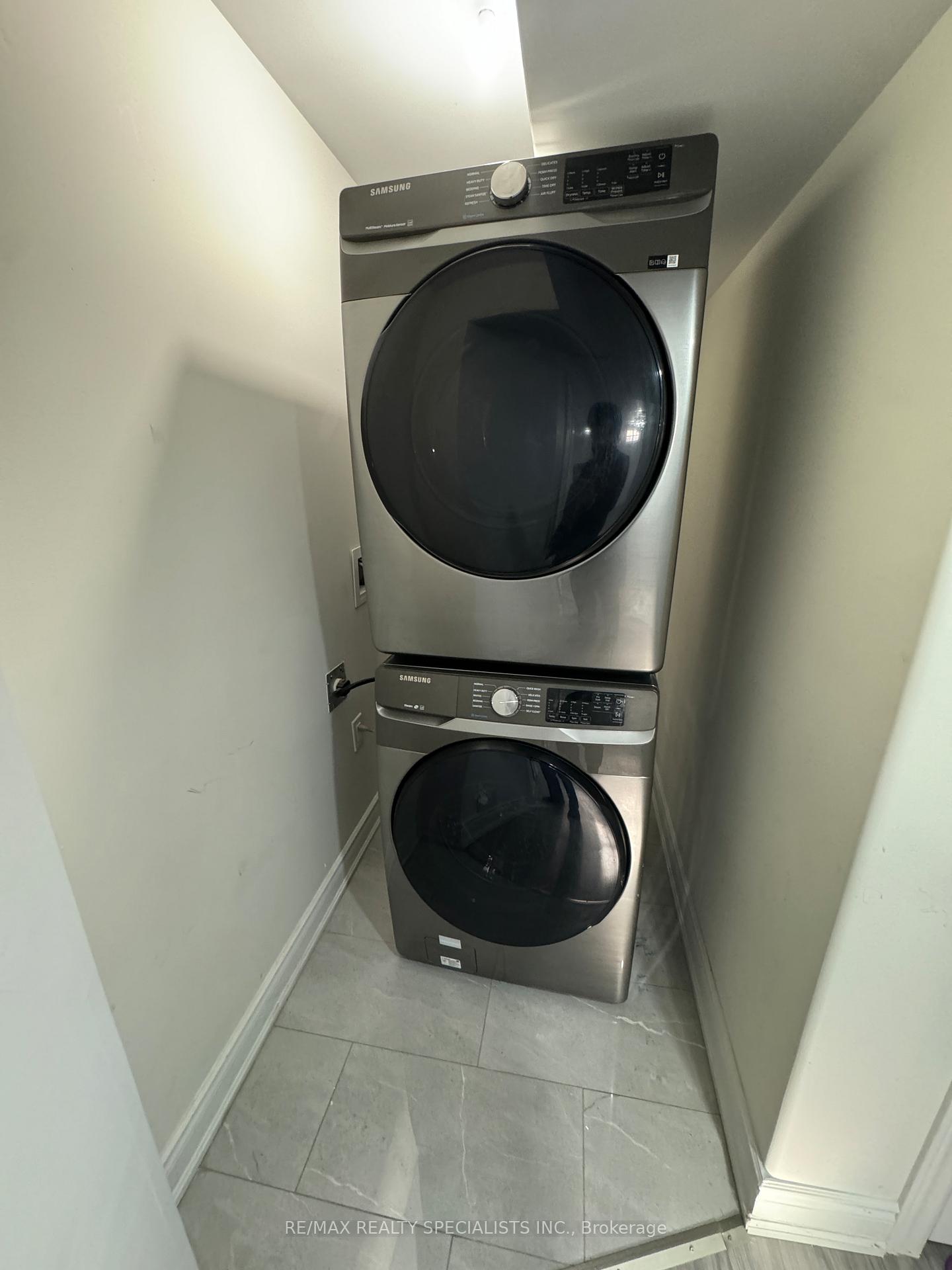 Photo 15 of 16 Maynada Road, Brampton, Northwest Brampton — HOMEH