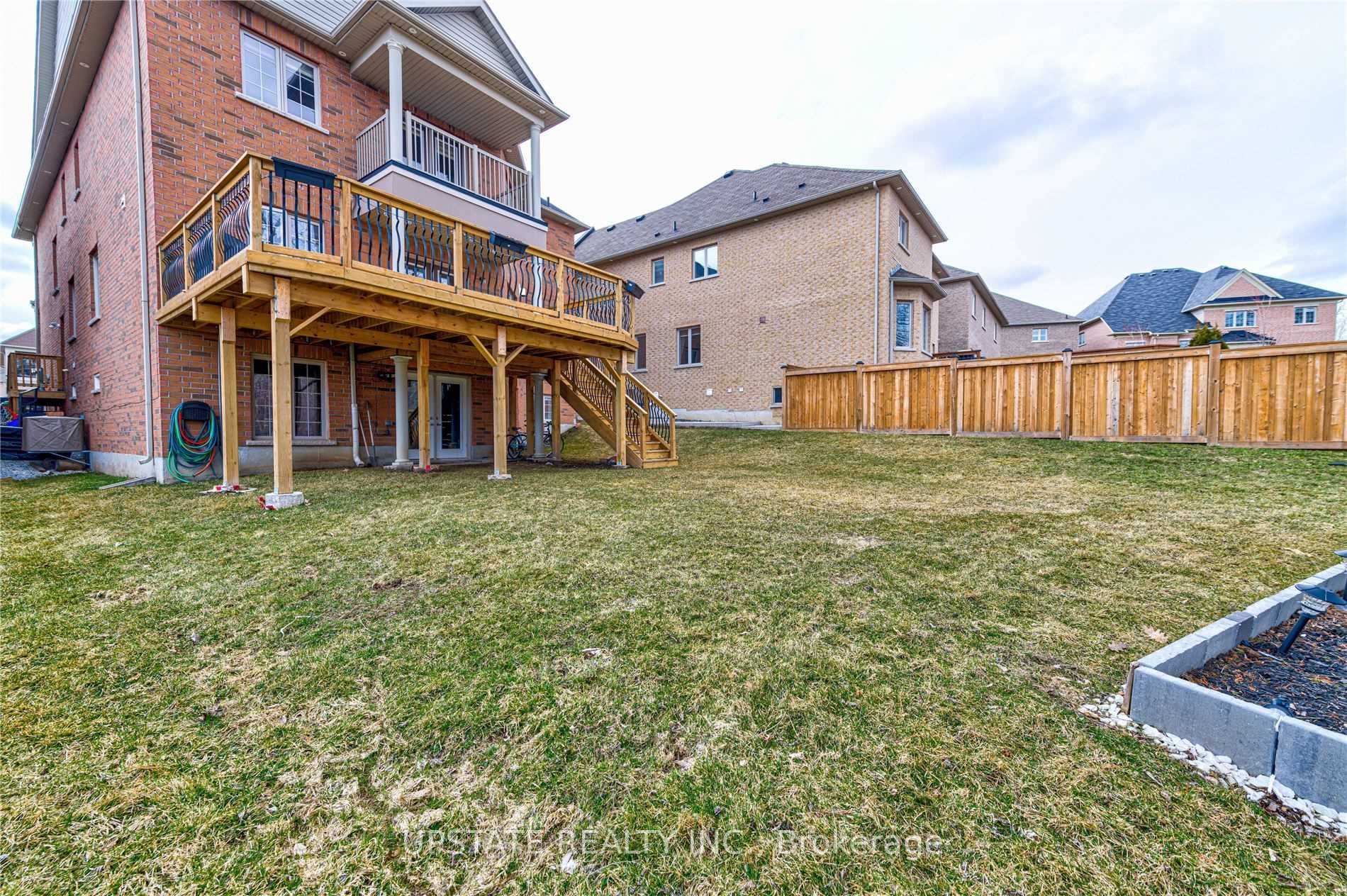 Photo 7 of 7 Ashcreek (Upper) Drive, Brampton, Credit Valley — HOMEH