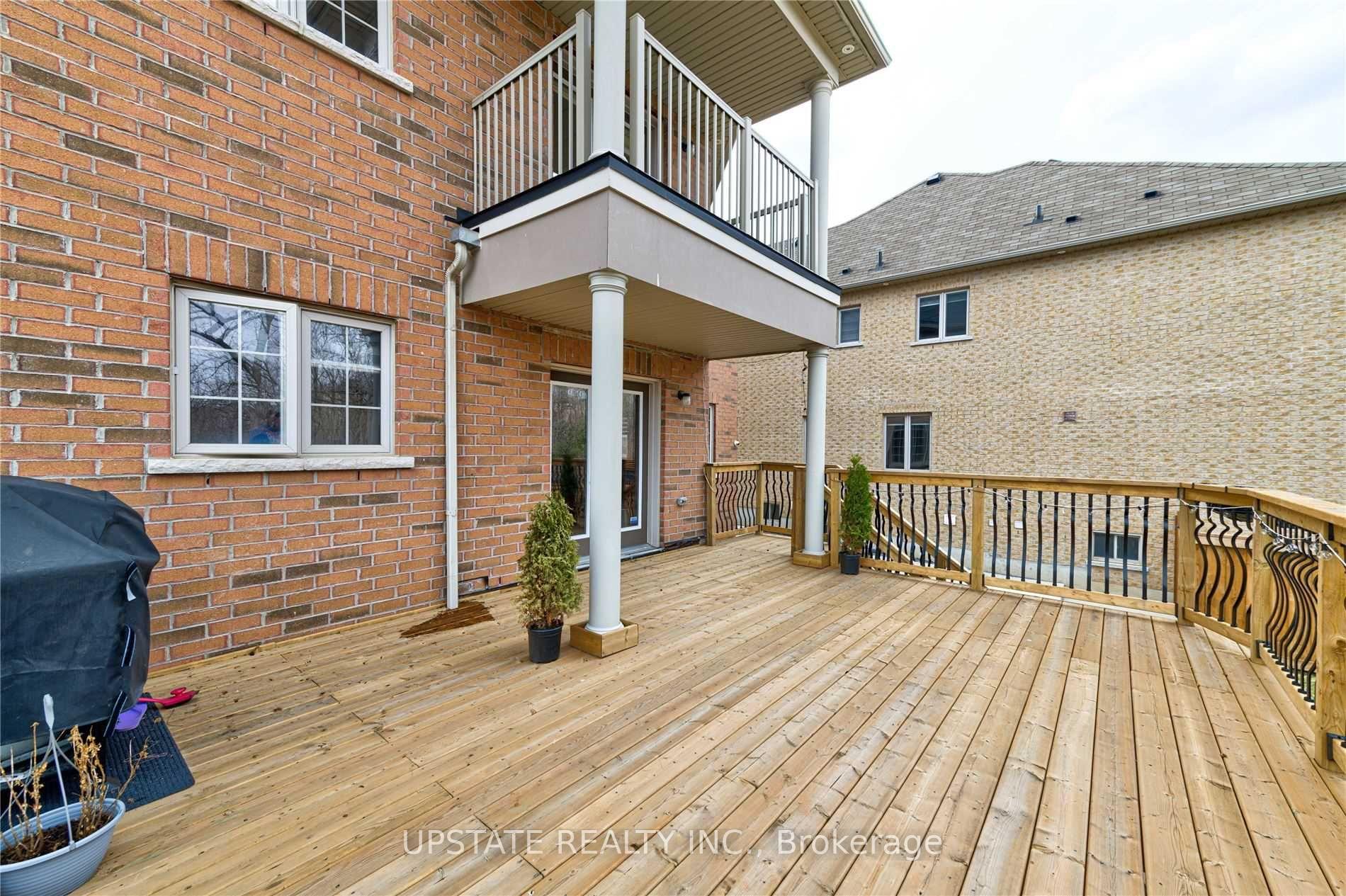 Photo 8 of 7 Ashcreek (Upper) Drive, Brampton, Credit Valley — HOMEH