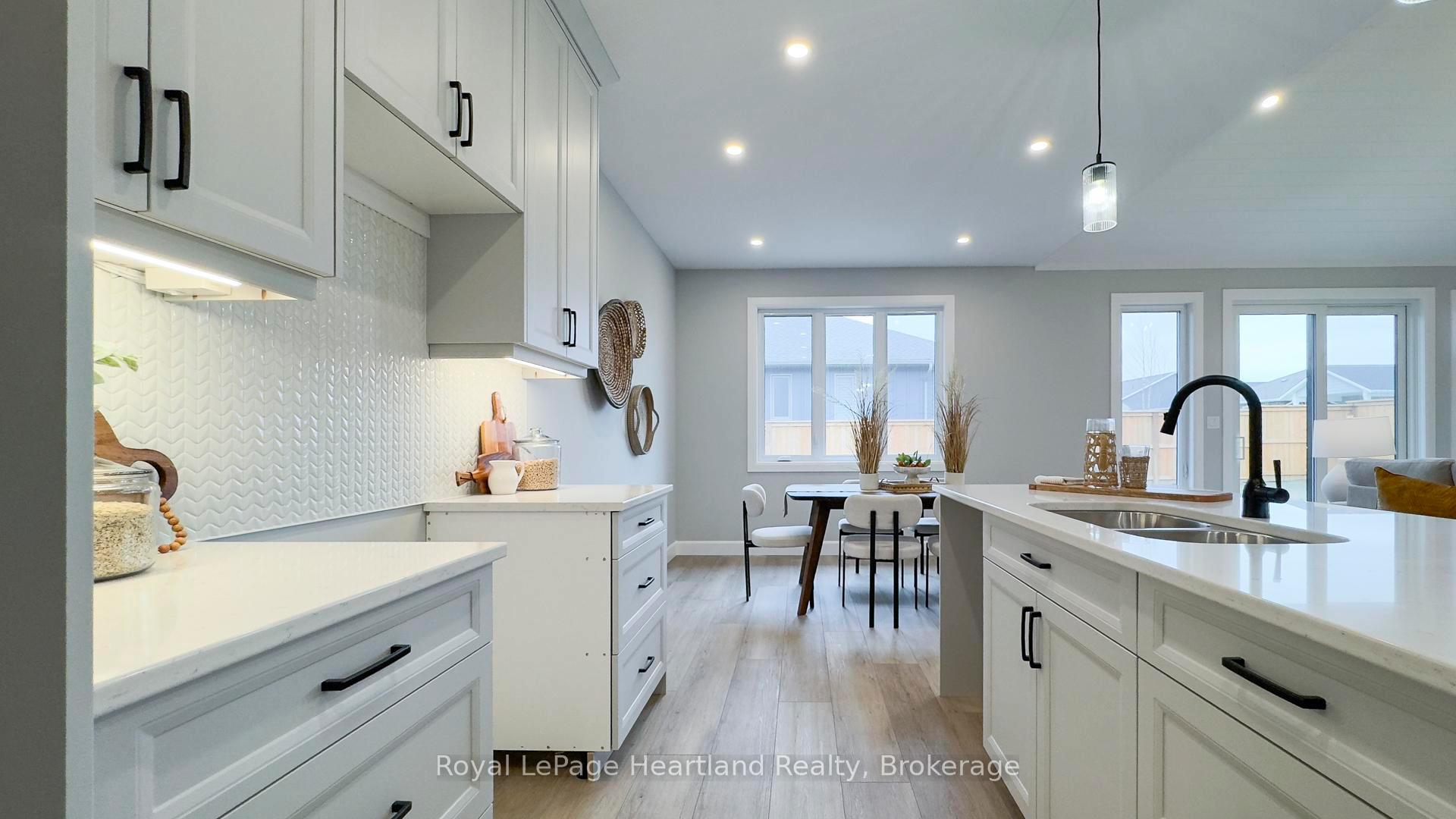 Photo 21 of 455 Woodridge Drive, Goderich, Goderich (Town) — HOMEH
