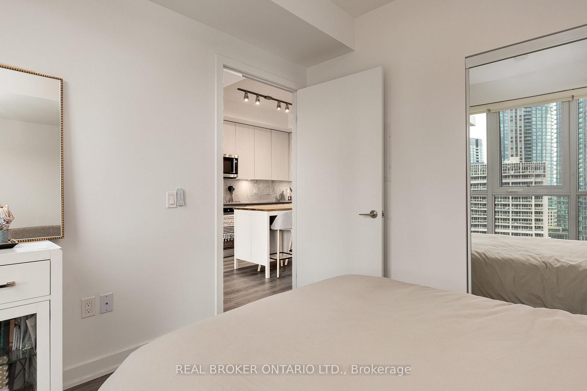 Photo 12 of Unit 1513, 38 Iannuzzi Street, Toronto, Niagara — HOMEH