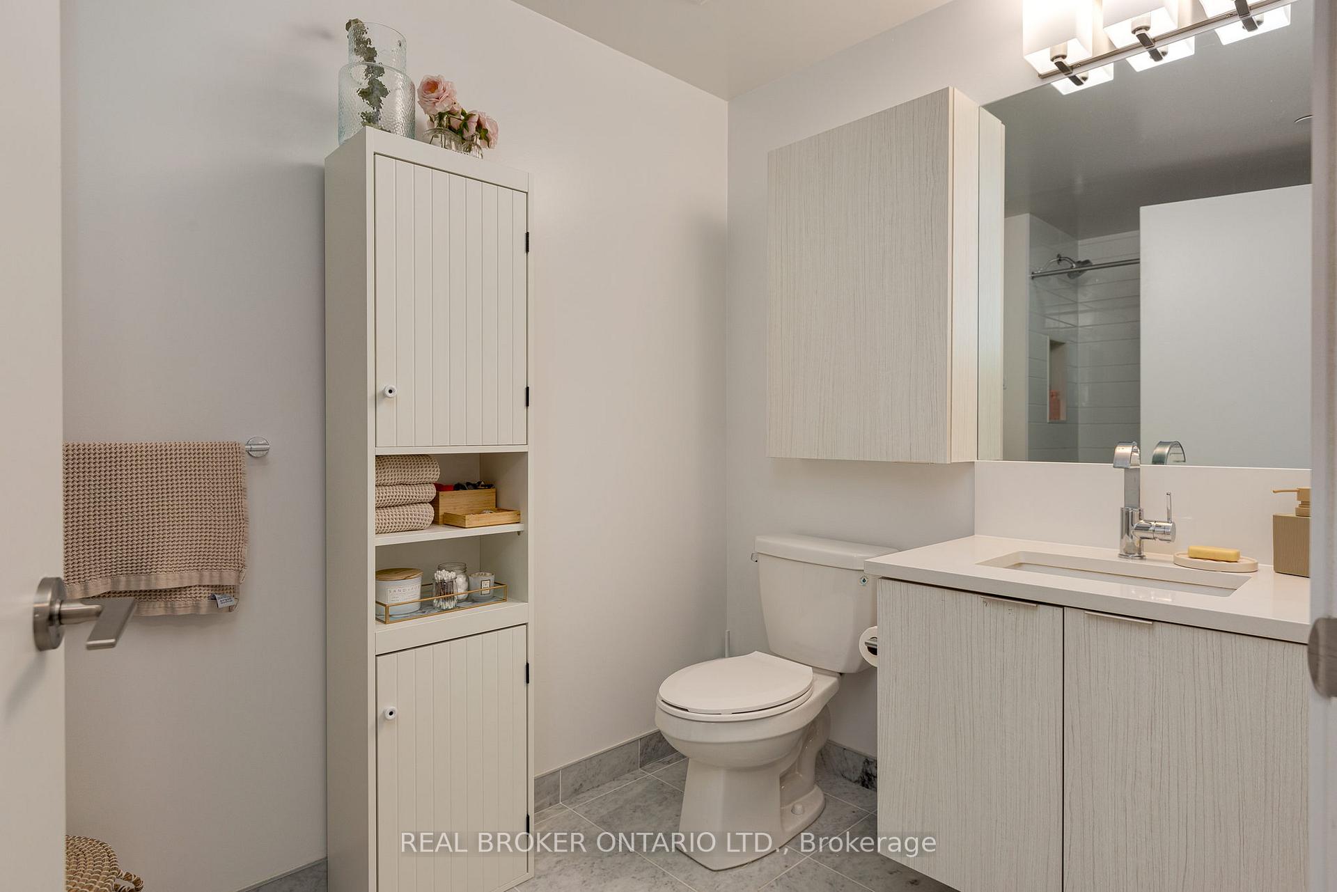 Photo 11 of Unit 1513, 38 Iannuzzi Street, Toronto, Niagara — HOMEH