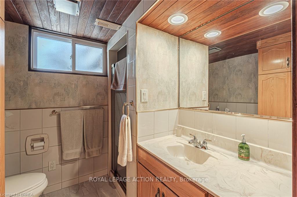 Photo 32 of 18 Cummings Street, Brant, Brantford Twp — HOMEH