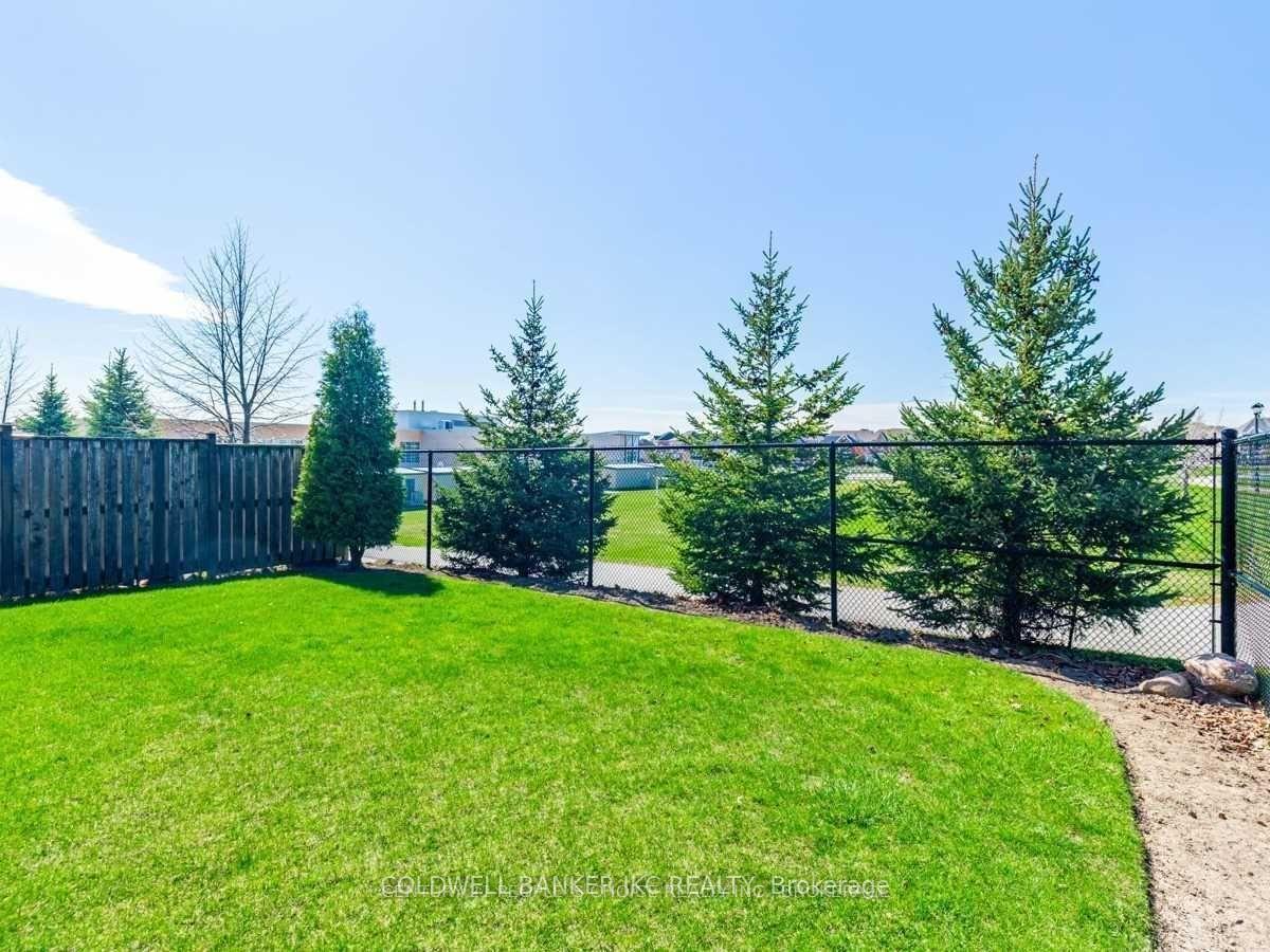Photo 25 of 26 Hinsley Crescent, Ajax, Northeast Ajax — HOMEH