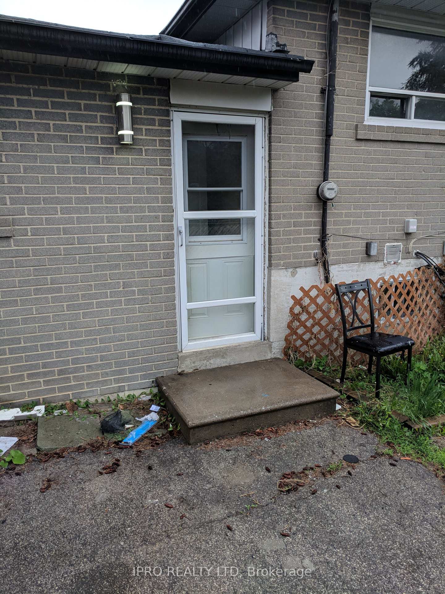 Photo 1 of Unit Bsmt, 32 Brookdale Crescent, Brampton, Avondale — HOMEH