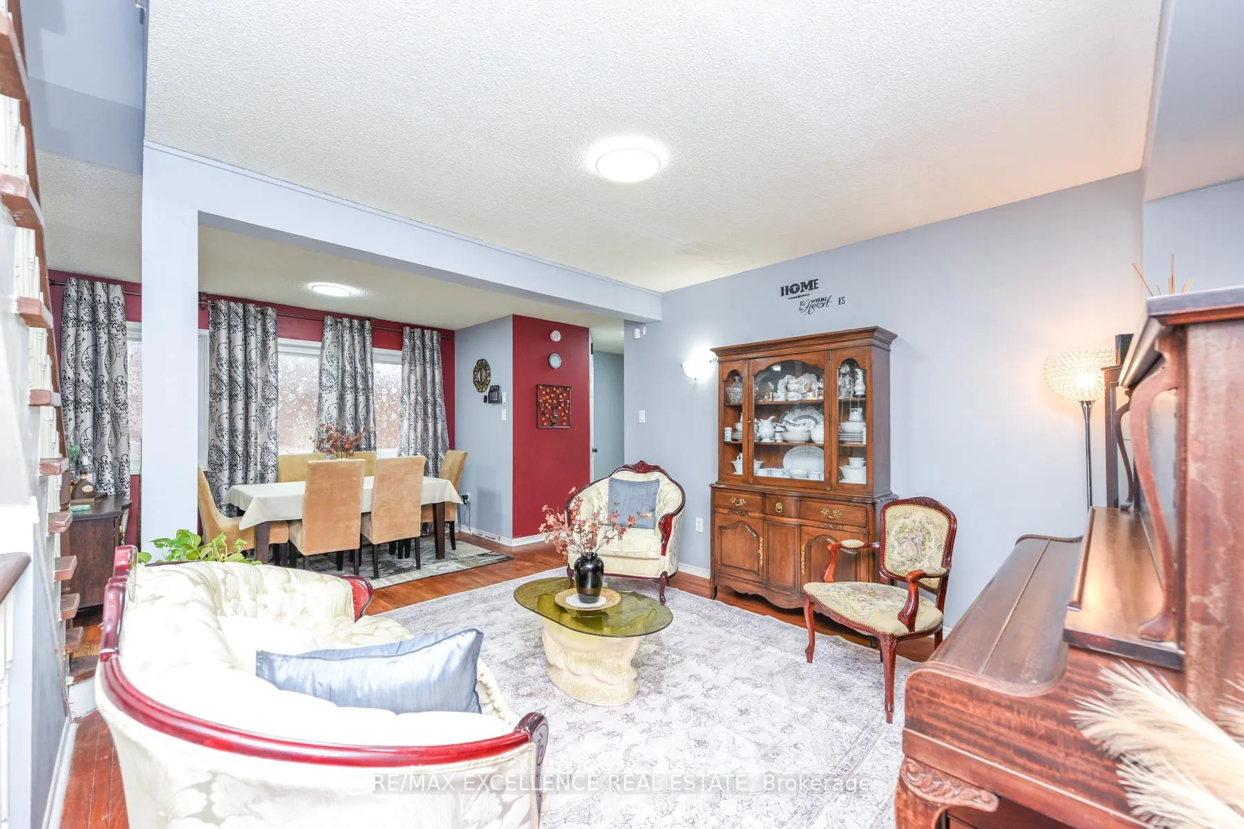 Photo 3 of 11 Arthurs Crescent, Brampton, Fletcher's West — HOMEH