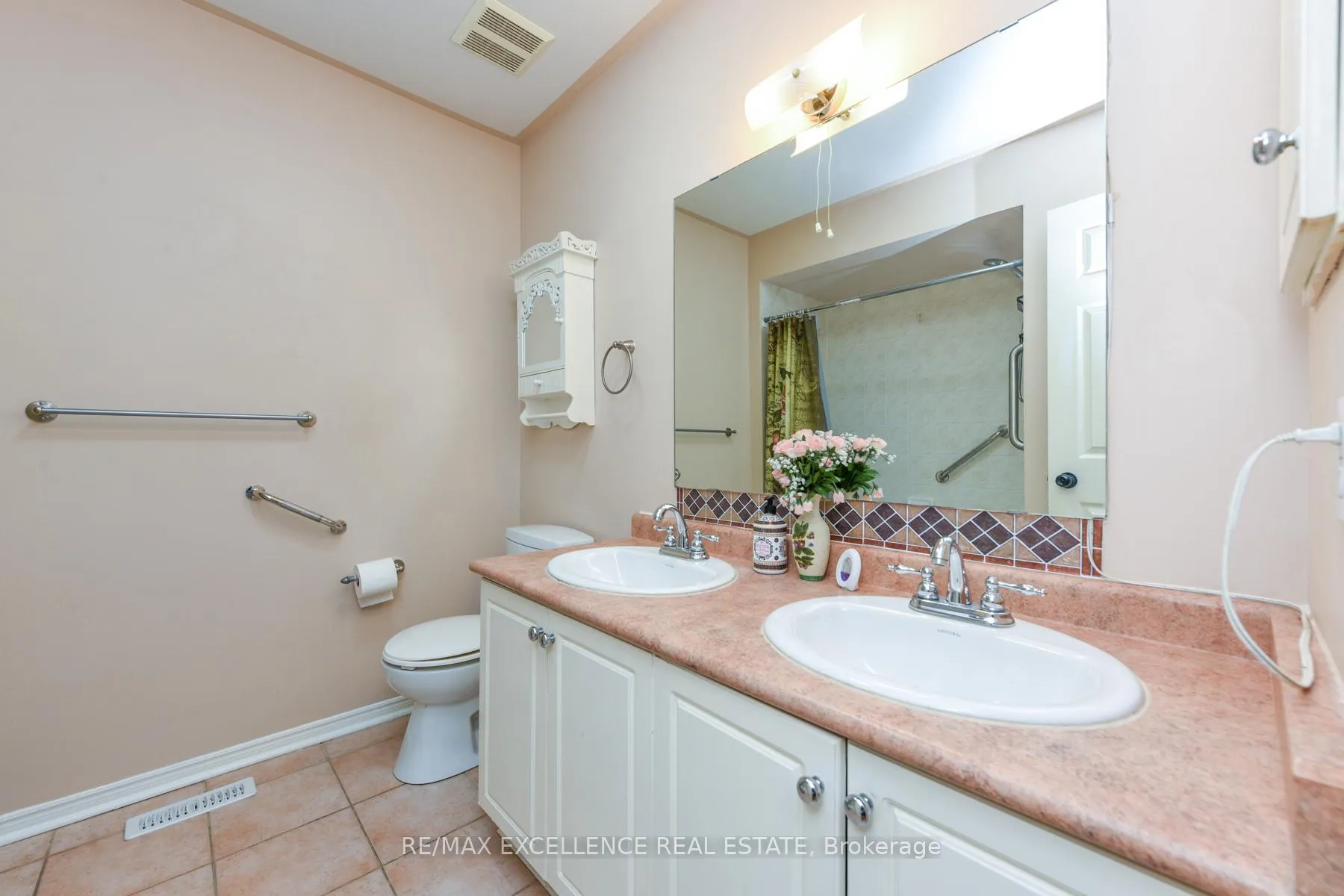 Photo 26 of 11 Arthurs Crescent, Brampton, Fletcher's West — HOMEH