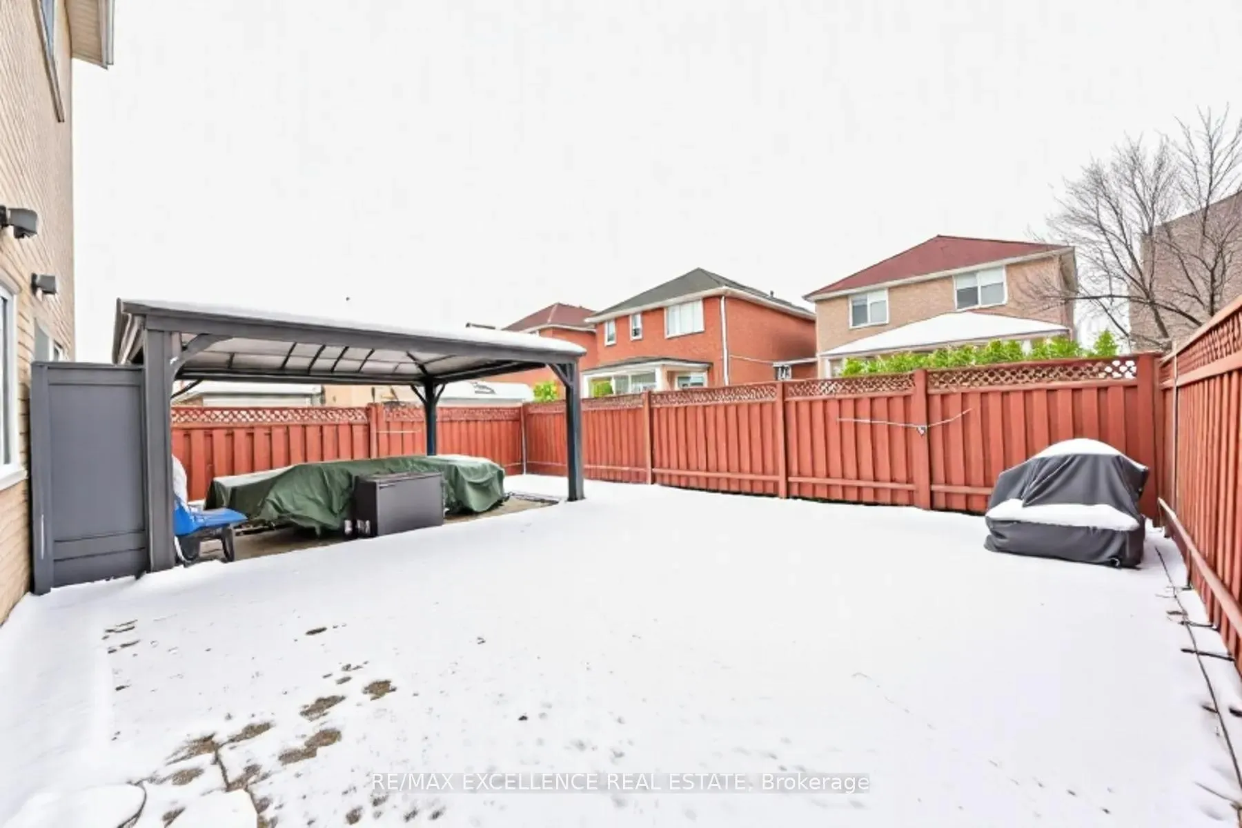 Photo 38 of 11 Arthurs Crescent, Brampton, Fletcher's West — HOMEH