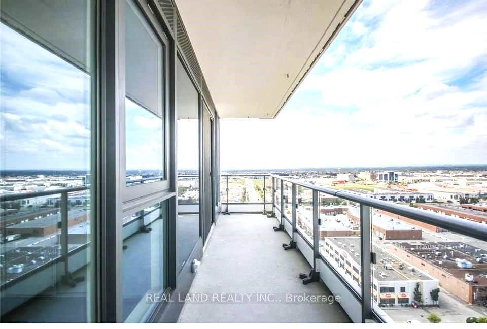 Photo 3 of Unit 705, 898 Portage Parkway, Vaughan, Vaughan Corporate Centre — HOMEH