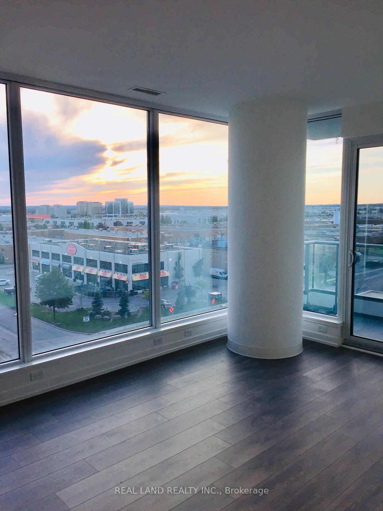 Photo 5 of Unit 705, 898 Portage Parkway, Vaughan, Vaughan Corporate Centre — HOMEH
