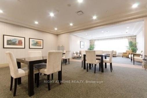 Photo 10 of Unit 908, 15 North Park Road, Vaughan, Beverley Glen — HOMEH