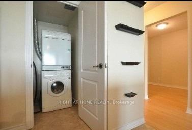 Photo 14 of Unit 908, 15 North Park Road, Vaughan, Beverley Glen — HOMEH