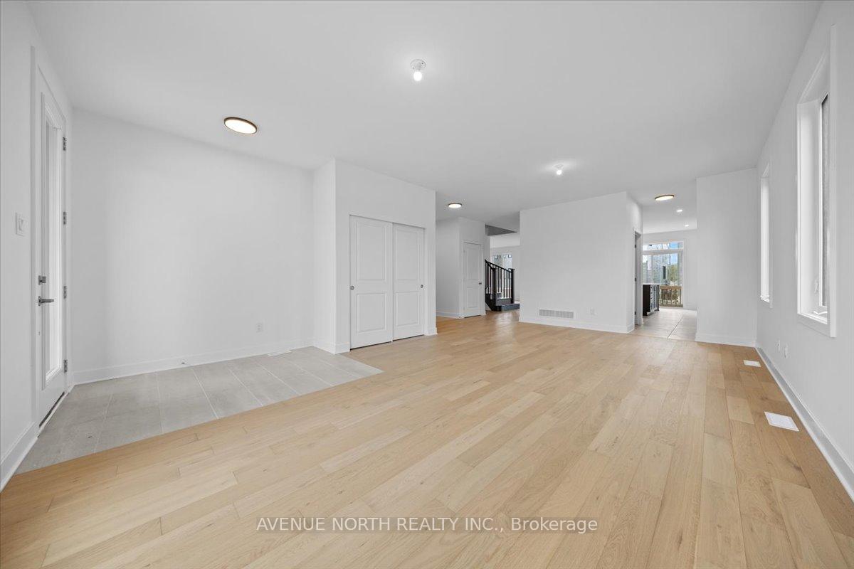 Photo 2 of 621 Miikana Road, Ottawa, Blossom Park/Kemp Park/Findlay Creek — HOMEH