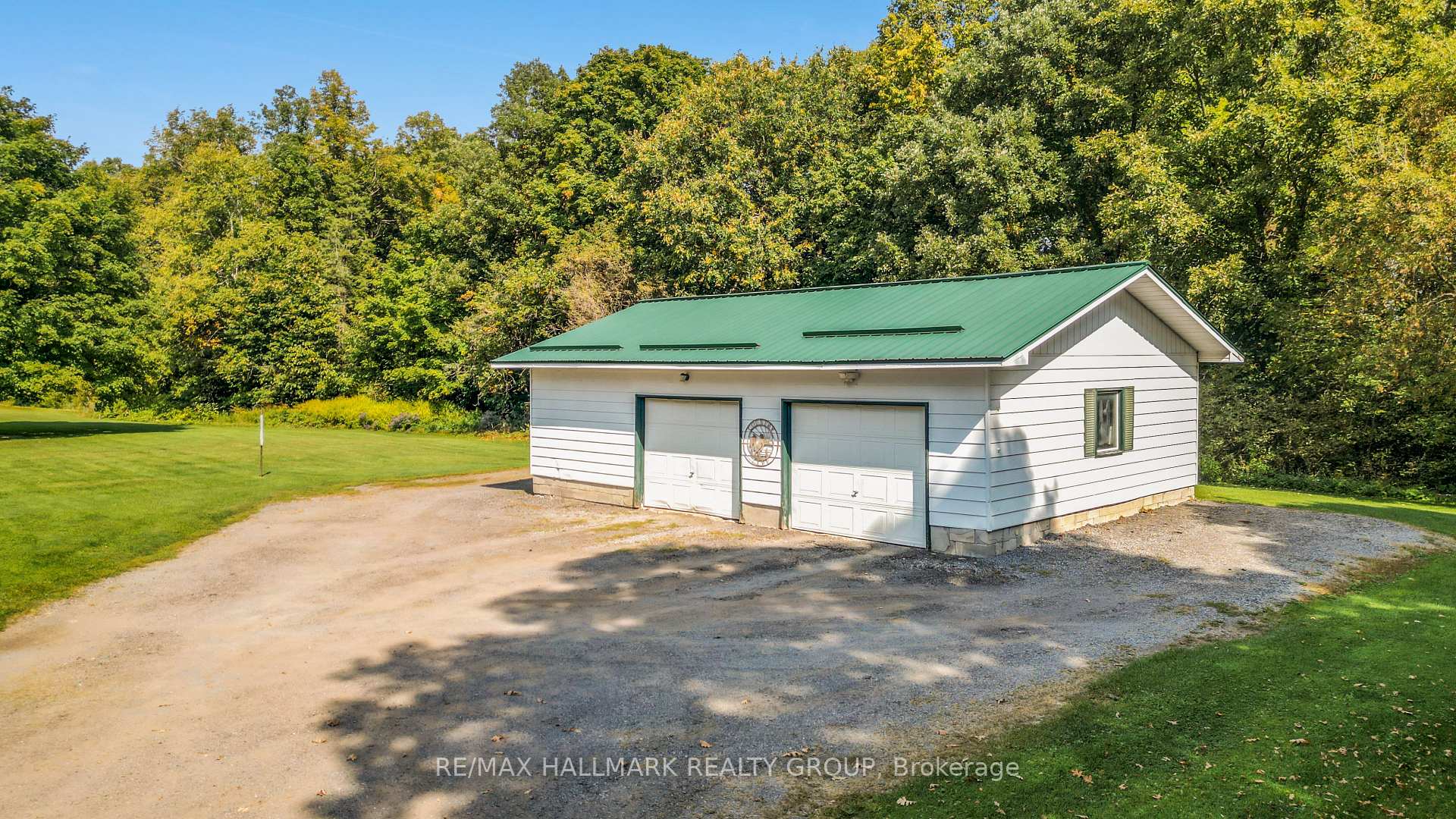 Photo 4 of 4185 Panmure Road, Ottawa, Fitzroy Ward (South West) — HOMEH
