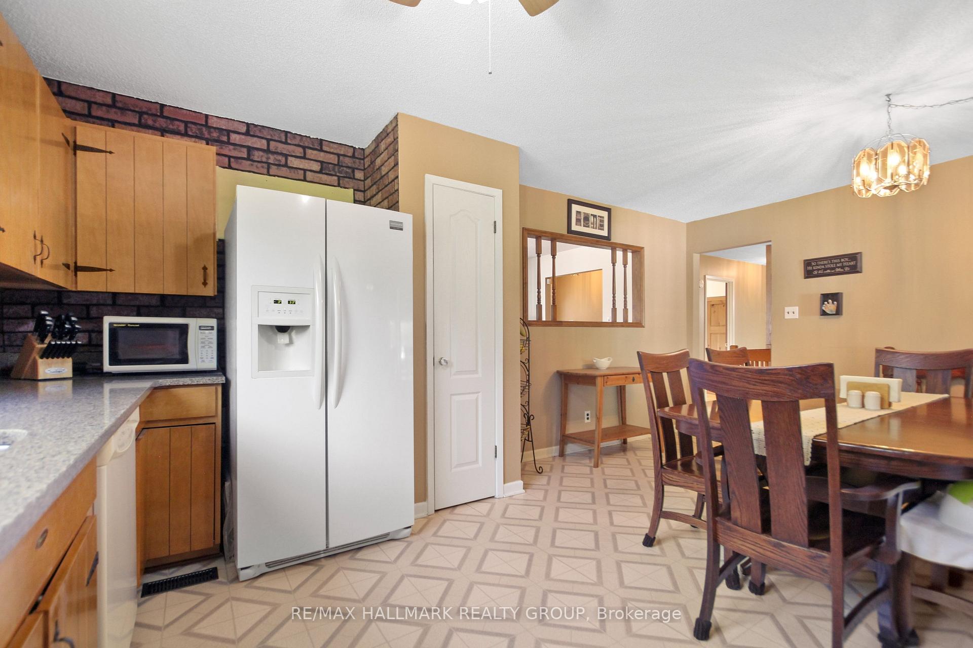 Photo 11 of 4185 Panmure Road, Ottawa, Fitzroy Ward (South West) — HOMEH