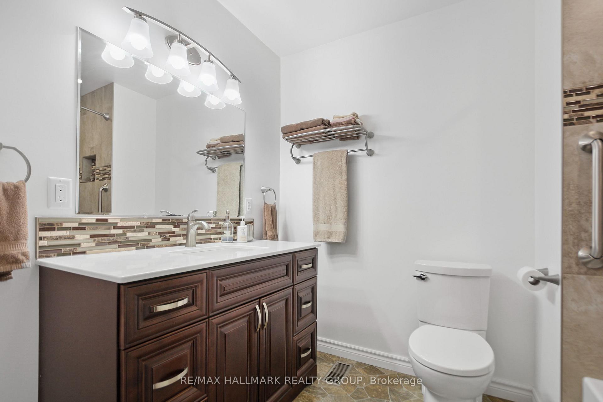 Photo 16 of 4185 Panmure Road, Ottawa, Fitzroy Ward (South West) — HOMEH