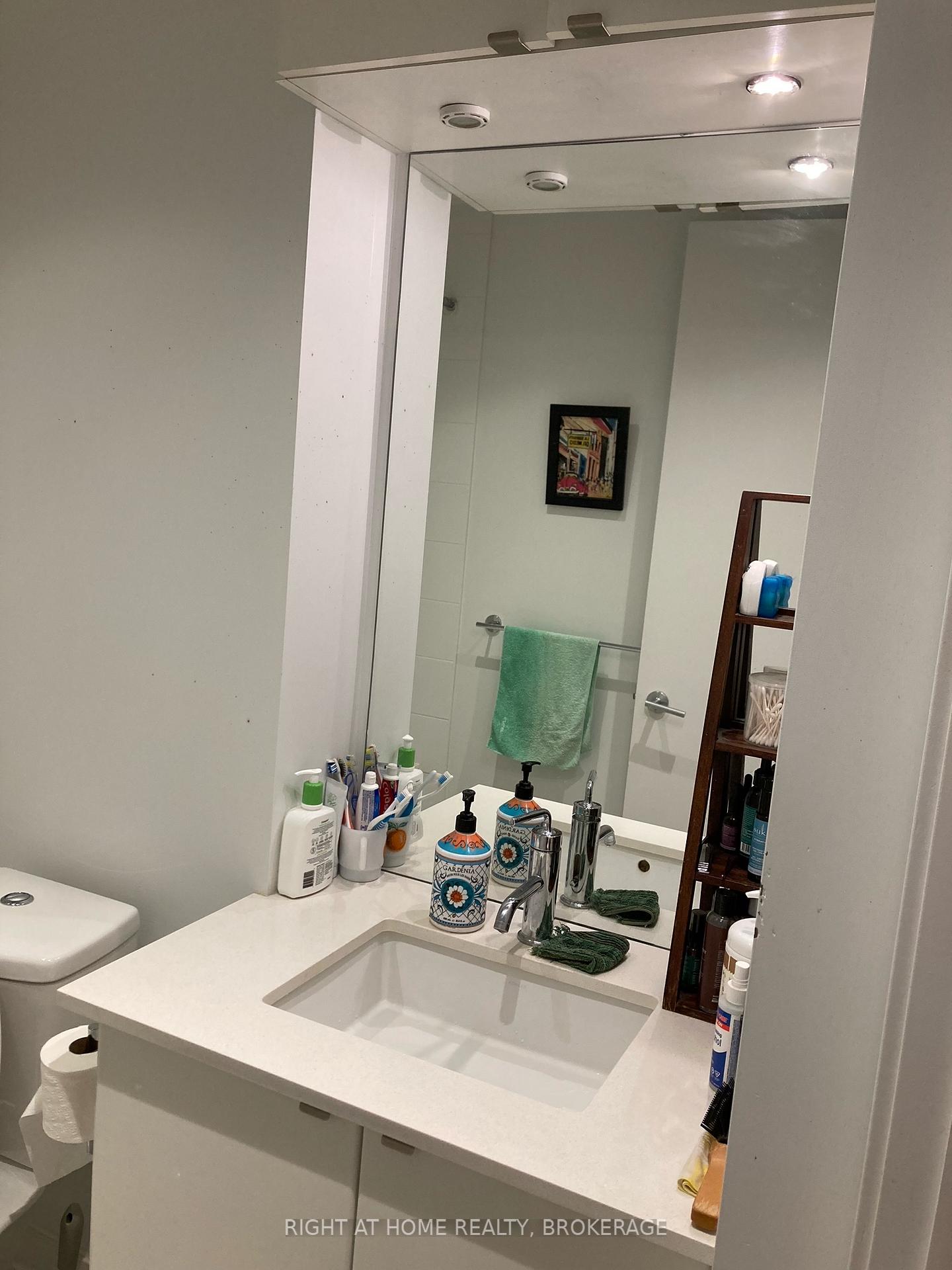 Photo 16 of Unit 614, 88 Colgate Avenue, Toronto, South Riverdale — HOMEH